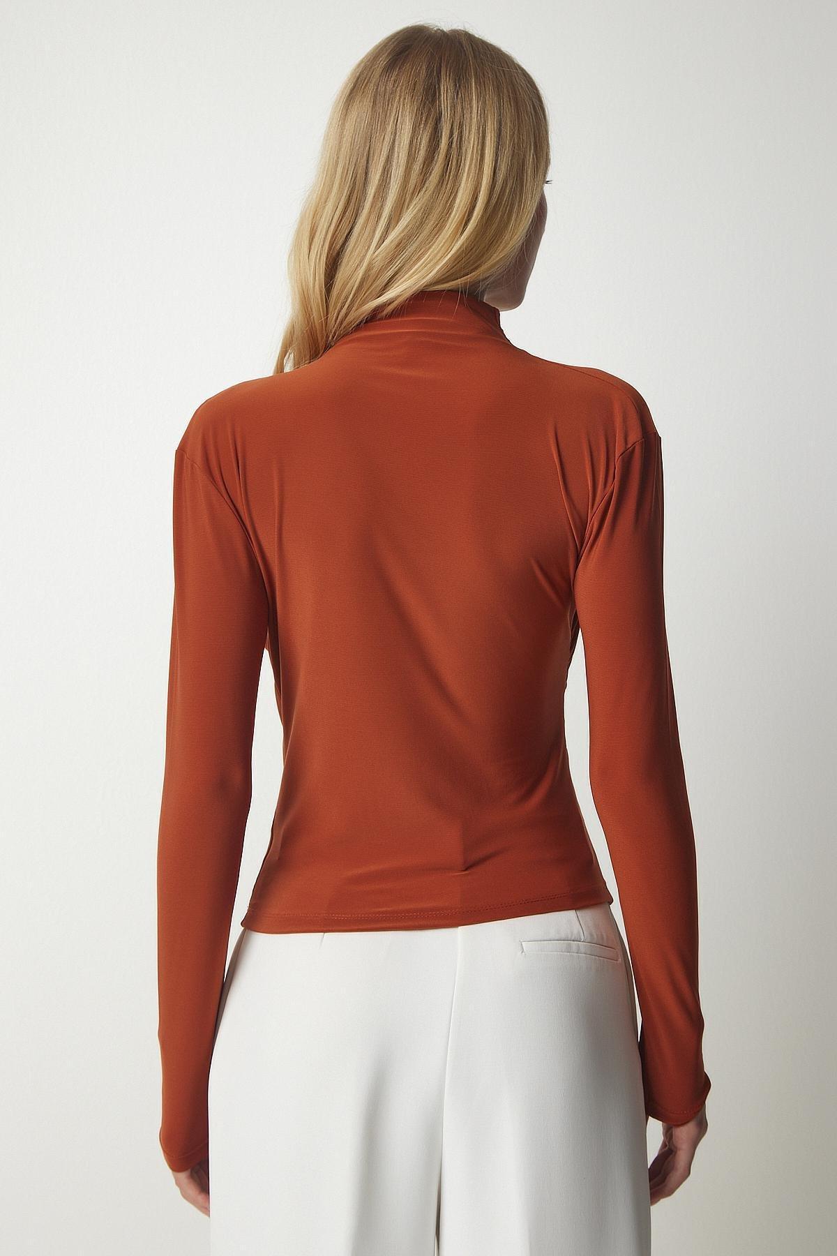 Beige Blouse With Red Ruffle Detail Roundup Collar, , large image number 4
