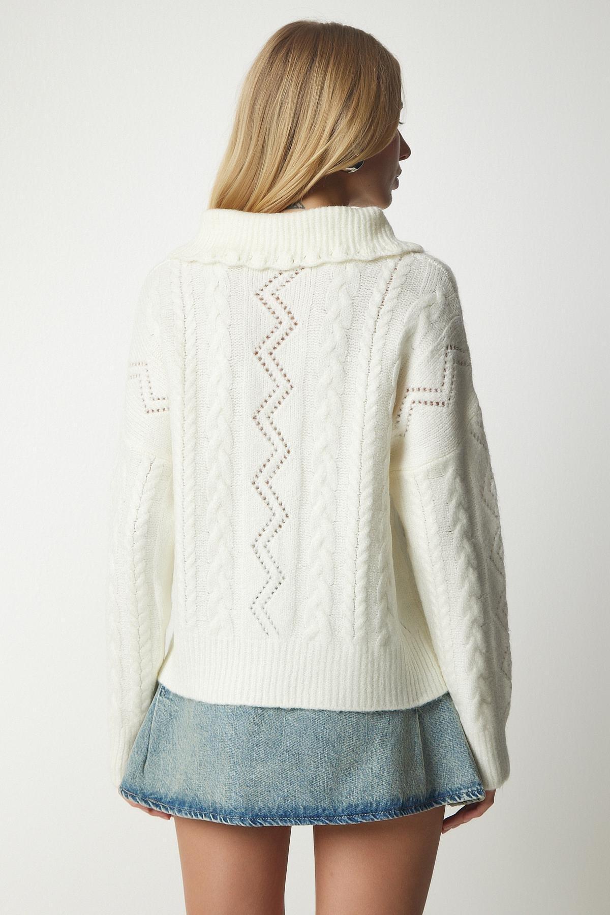 White Pearl Buttons Pattern Knitwear Sweater, Bone, large image number 3