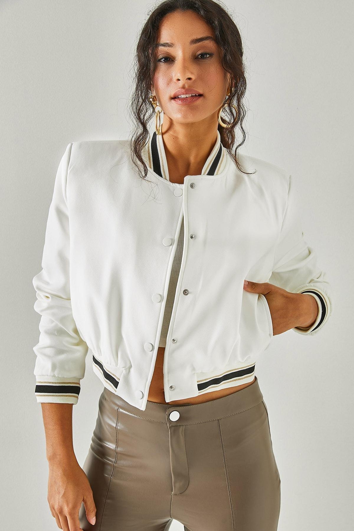 White Pocket Lined Wadding Bomber Jacket, White, large image number 0