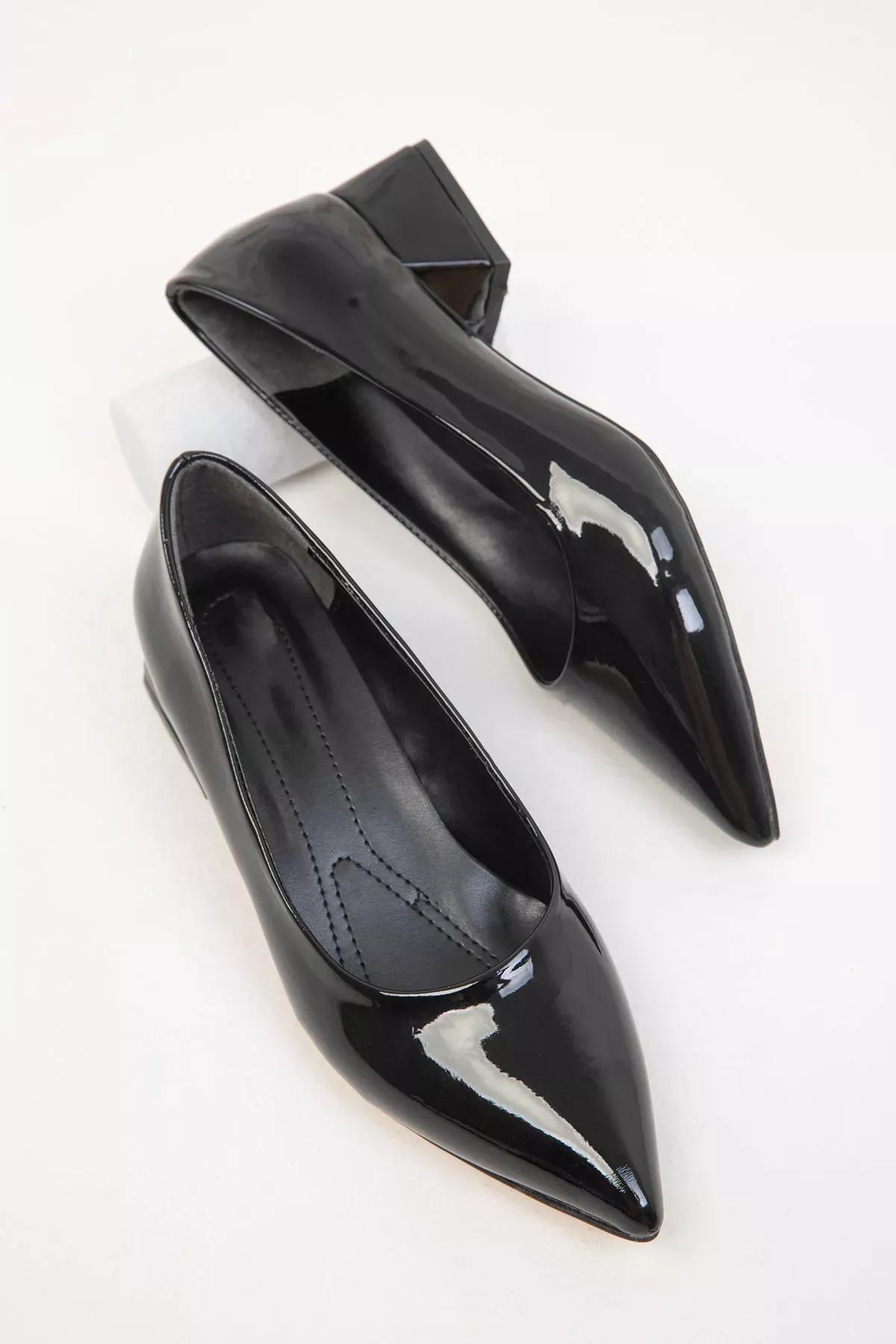 Black Patent Leather Heels, C101_2071, large image number 3