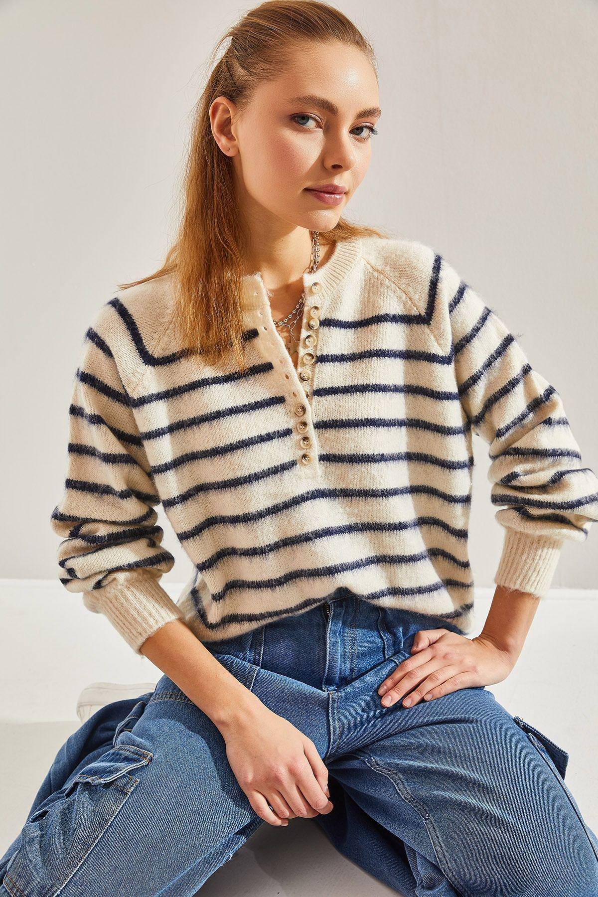 Multicolour Raised Striped Knitted Sweater, Ecru-Navy Blue, large image number 0