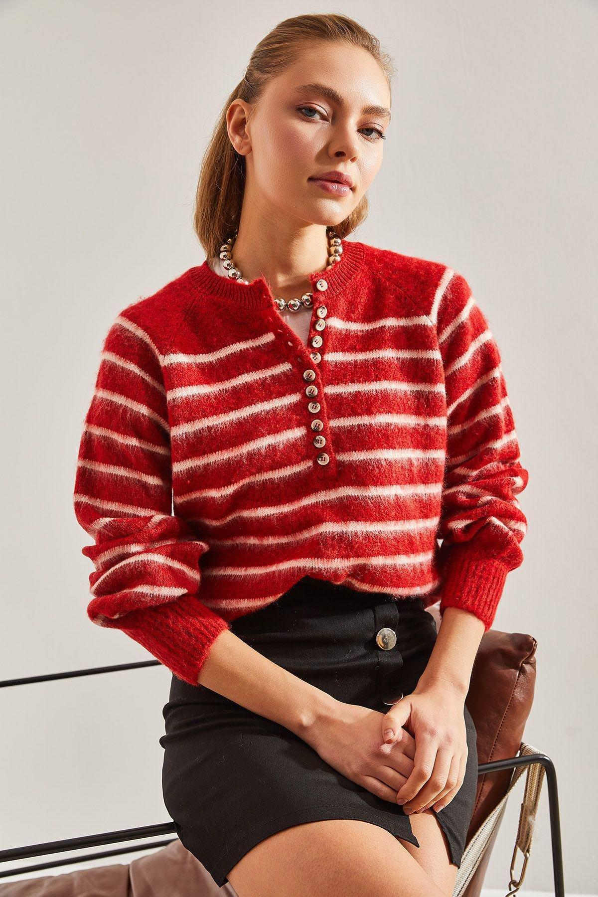 Red Raised Striped Knitted Sweater, Red, large image number 3