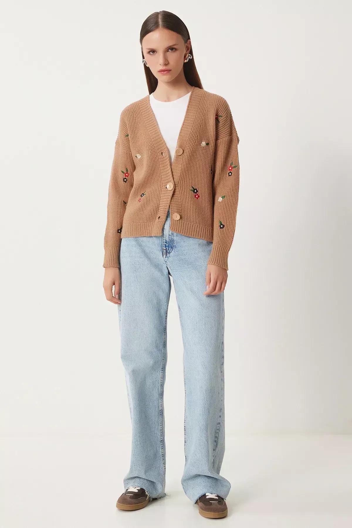 Beige Floral Embroidery Buttons Knitwear Cardigan, C101_1451, large image number 3