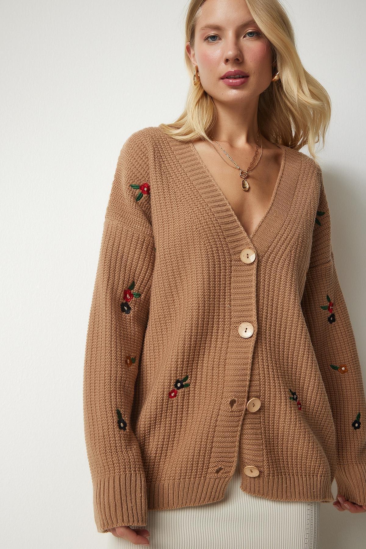 Beige Floral Embroidered Buttons Knitwear Cardigan, C101_1451, large image number 2