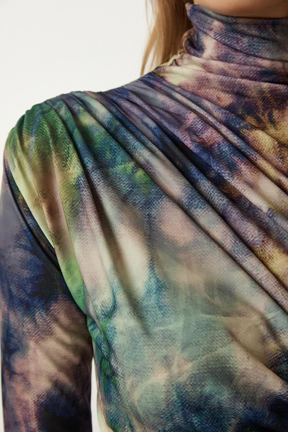 Light Green Abstract Blouse, , large image number 4
