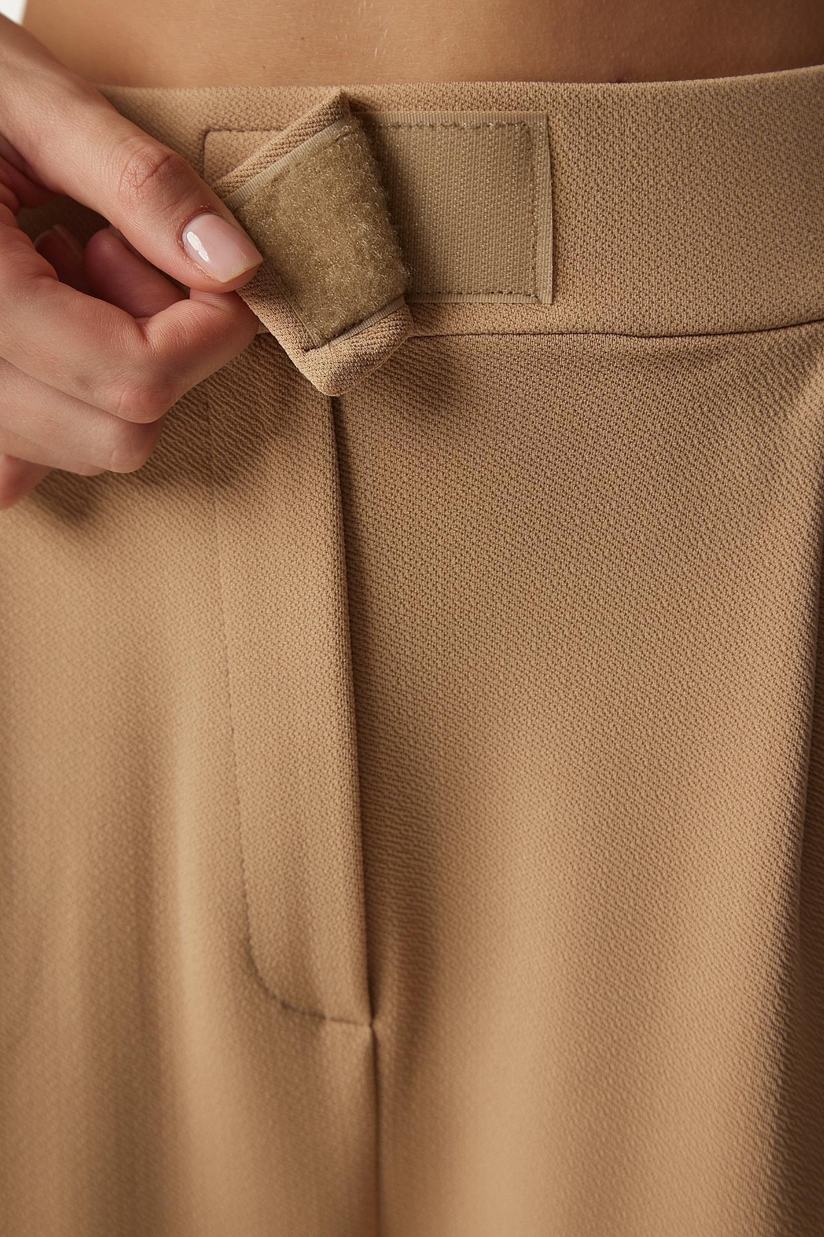 Happiness Istanbul - Beige Waist Comfortable Woven Pants