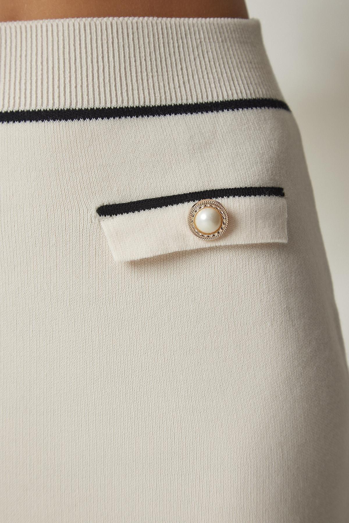 Cream Button Detailed Knitwear Co-Ord Set, Cream, large image number 4