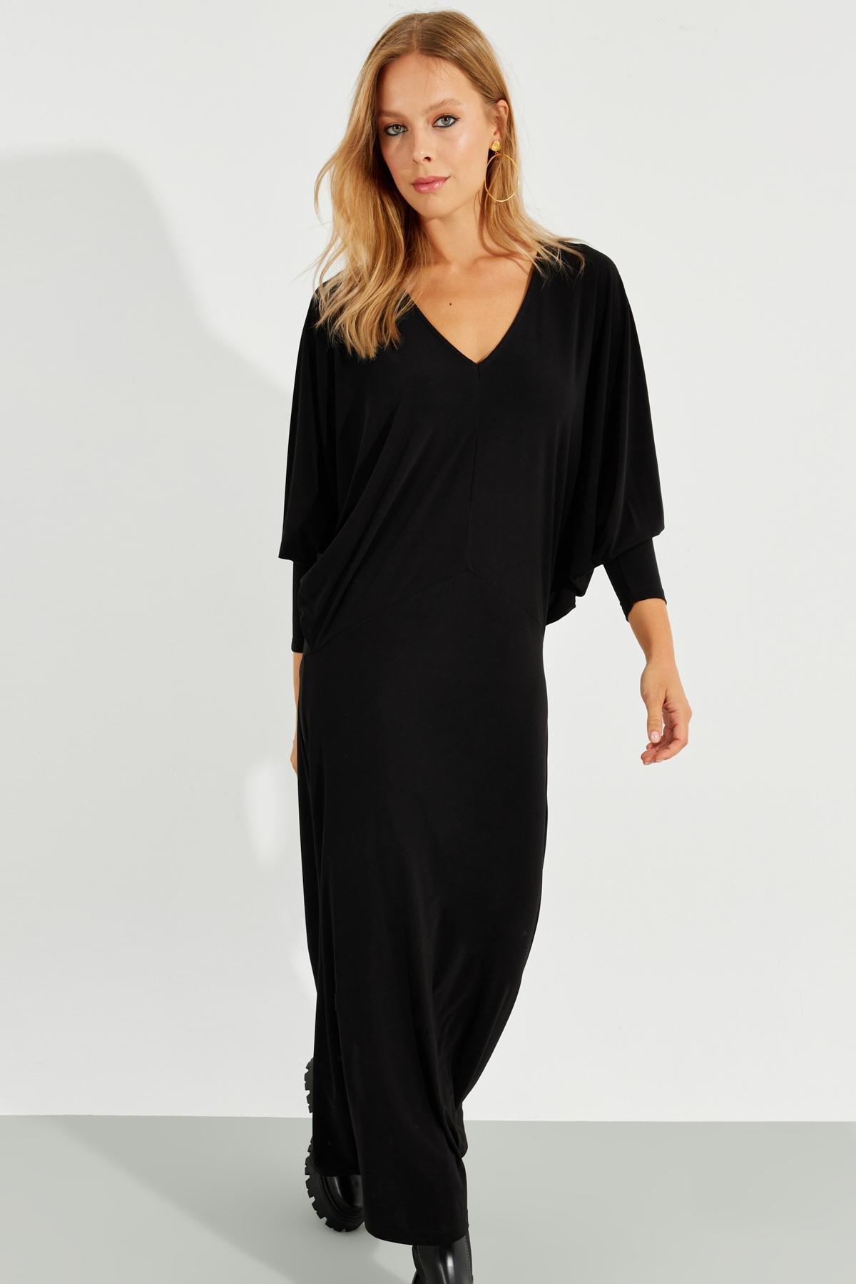 Cool & Sexy - Black Bat Sleeve Midi Dress