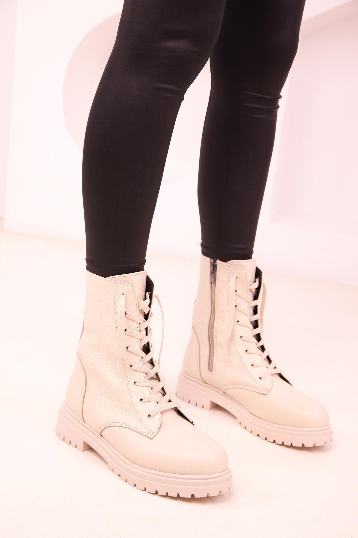 SOHO - Beige Zippered Ankle Boots
