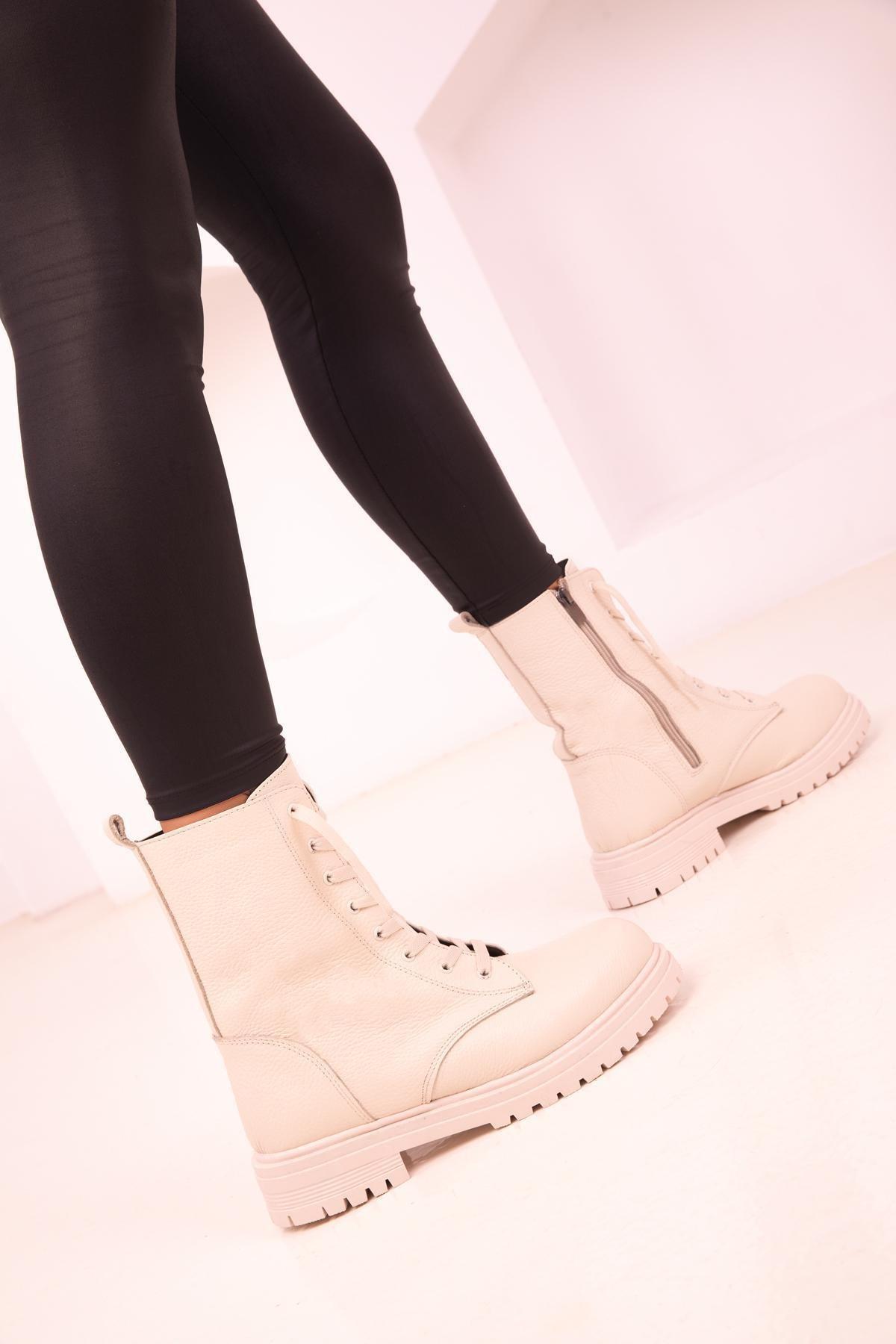 SOHO - Beige Zippered Ankle Boots