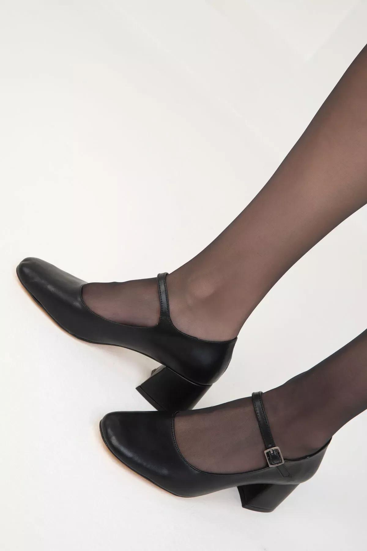Black Classic Heeled Shoes, , large image number 2