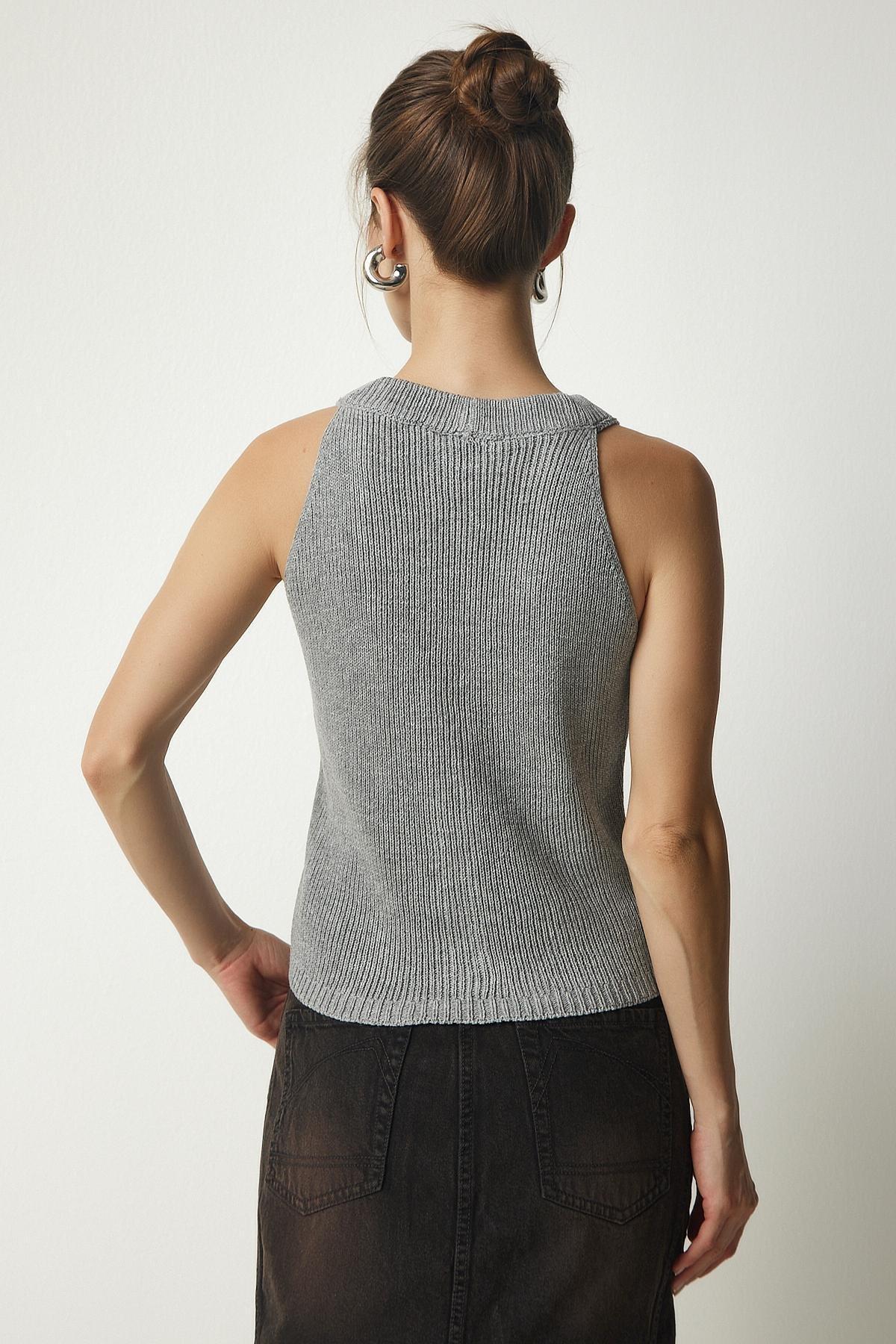 Grey Halter Neck Buttoned Knitwear Vest, C101_1653, large image number 4