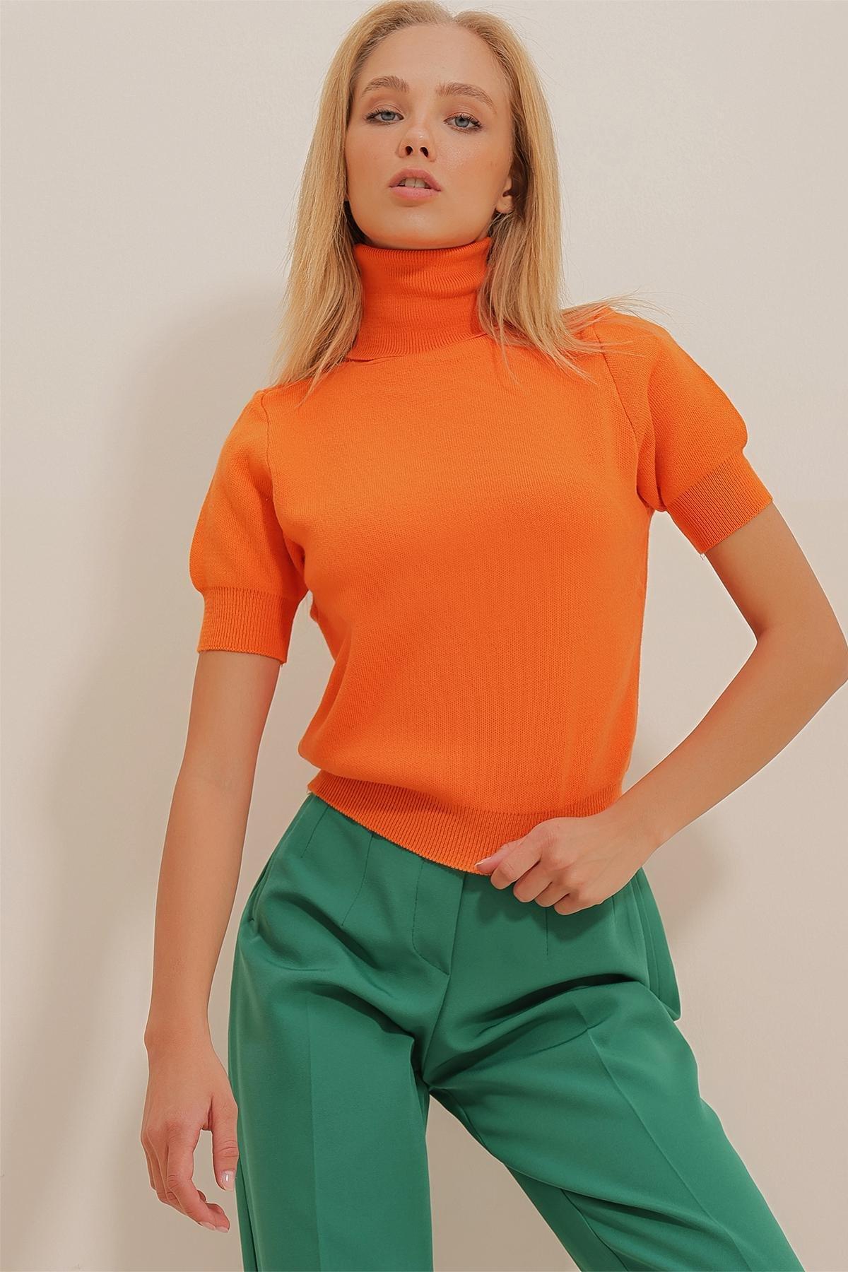 Orange Turtleneck Short Sleeve Sweater, Orange, large image number 0