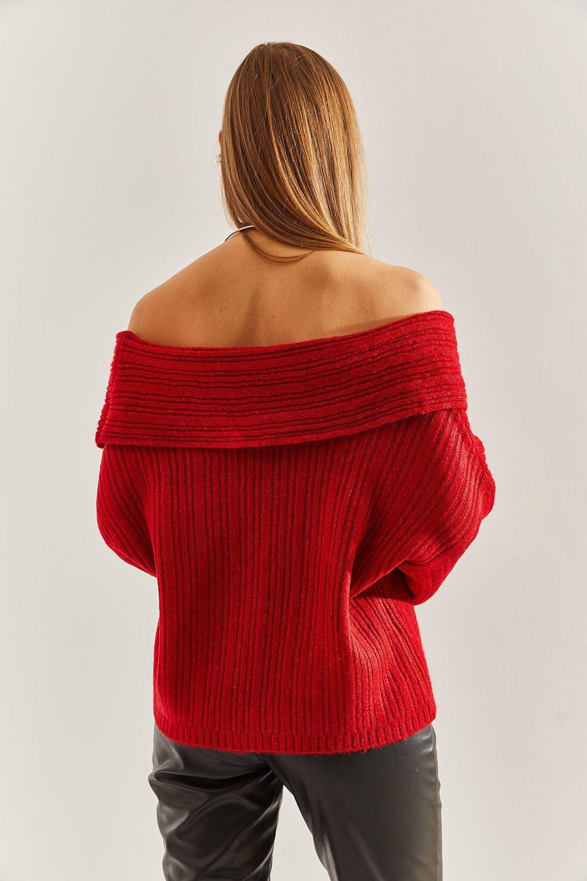 Red Pleated Collared Sweater, Red, large image number 4