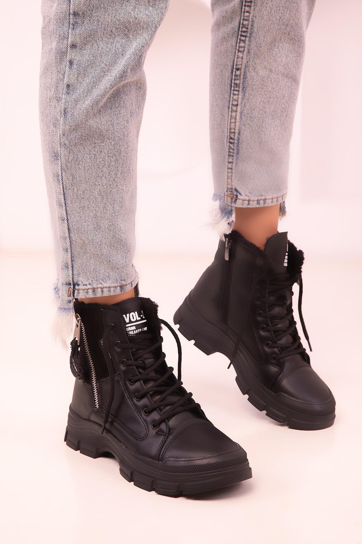 Black Leather Boots, C101_2972, large image number 2