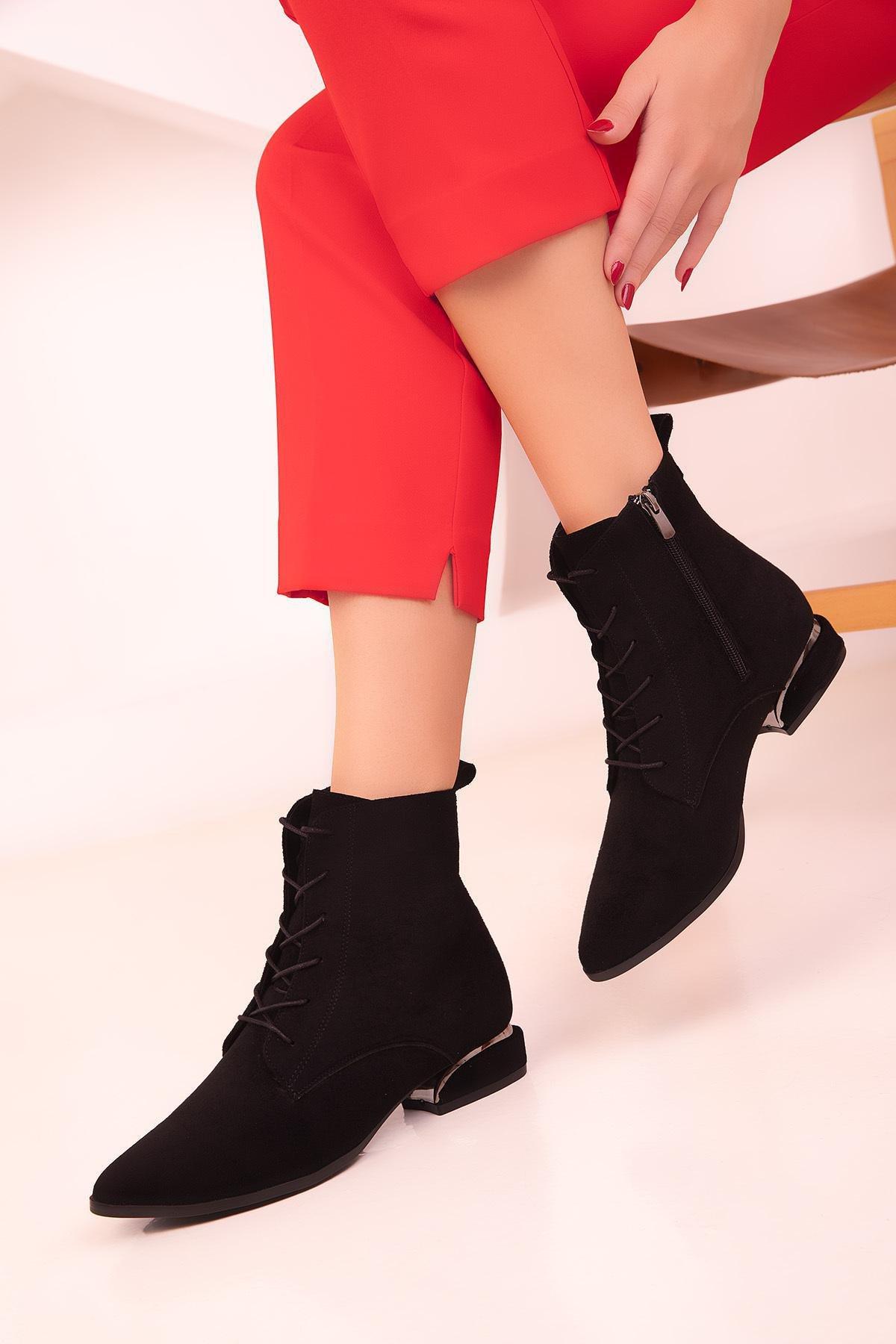 SOHO - Black Lace-Up Suede Boots