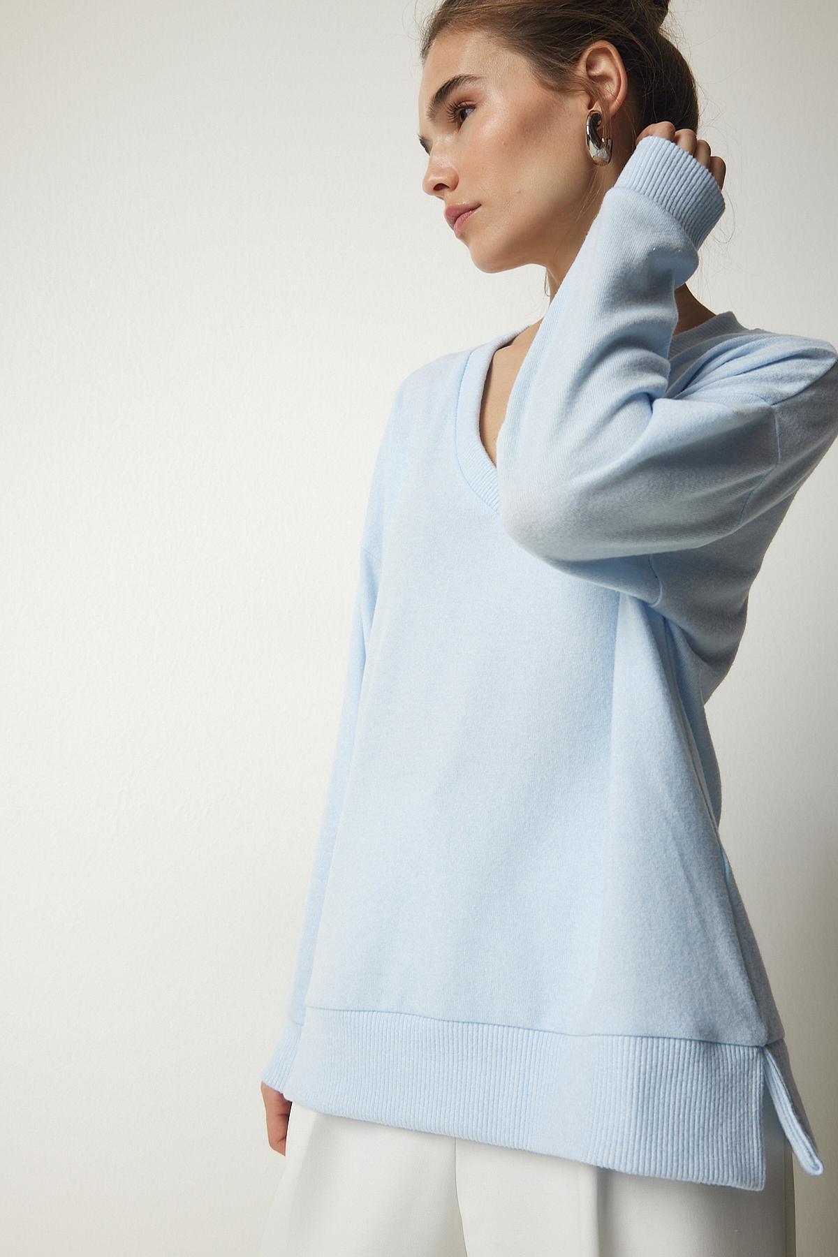 Blue V-Neck Fluffy Knitted Sweater, , large image number 3
