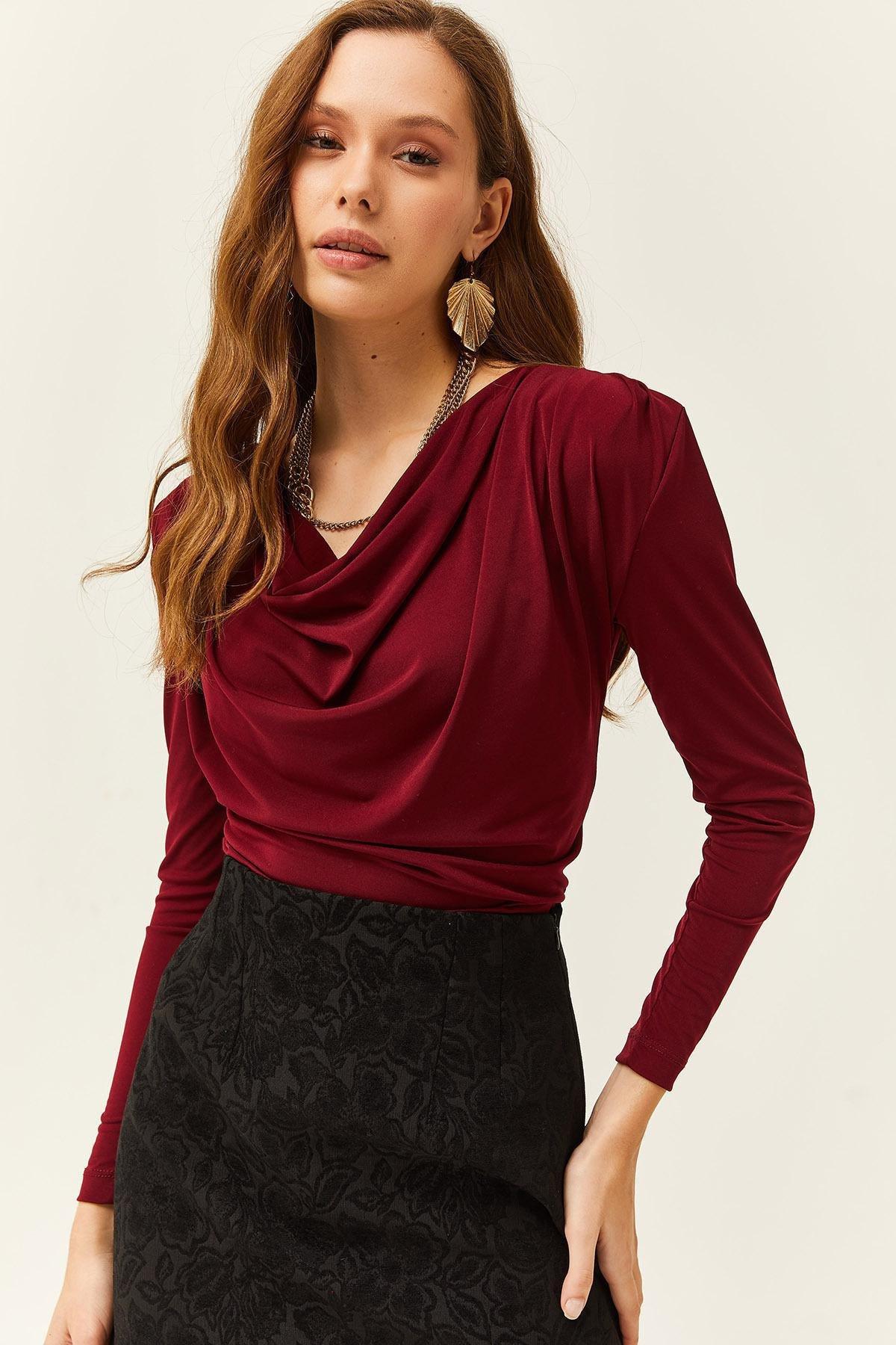 Red Turndown Collar Blouse, , large image number 2