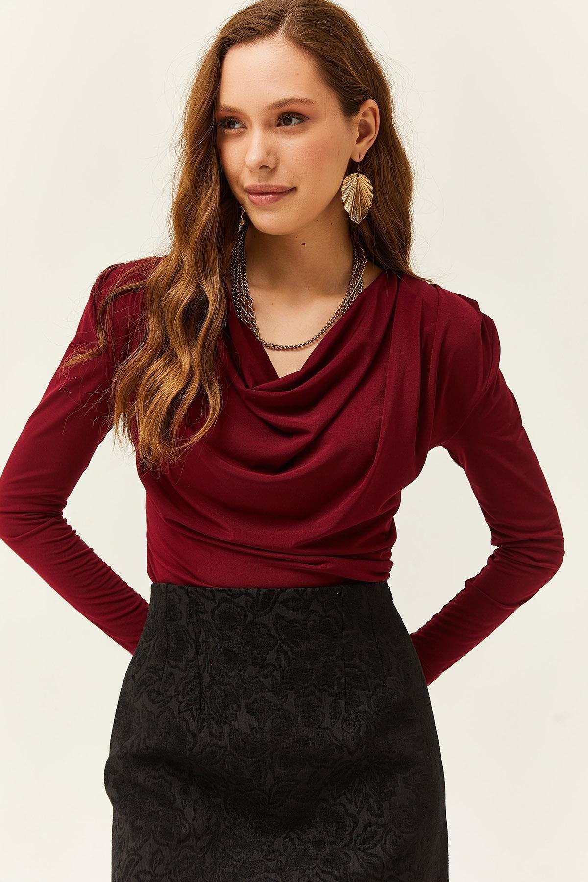 Red Turndown Collar Blouse, , large image number 3