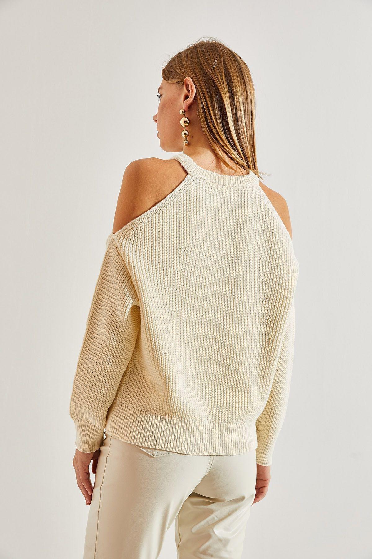 White Decollete Knitted Sweater, Cream, large image number 3