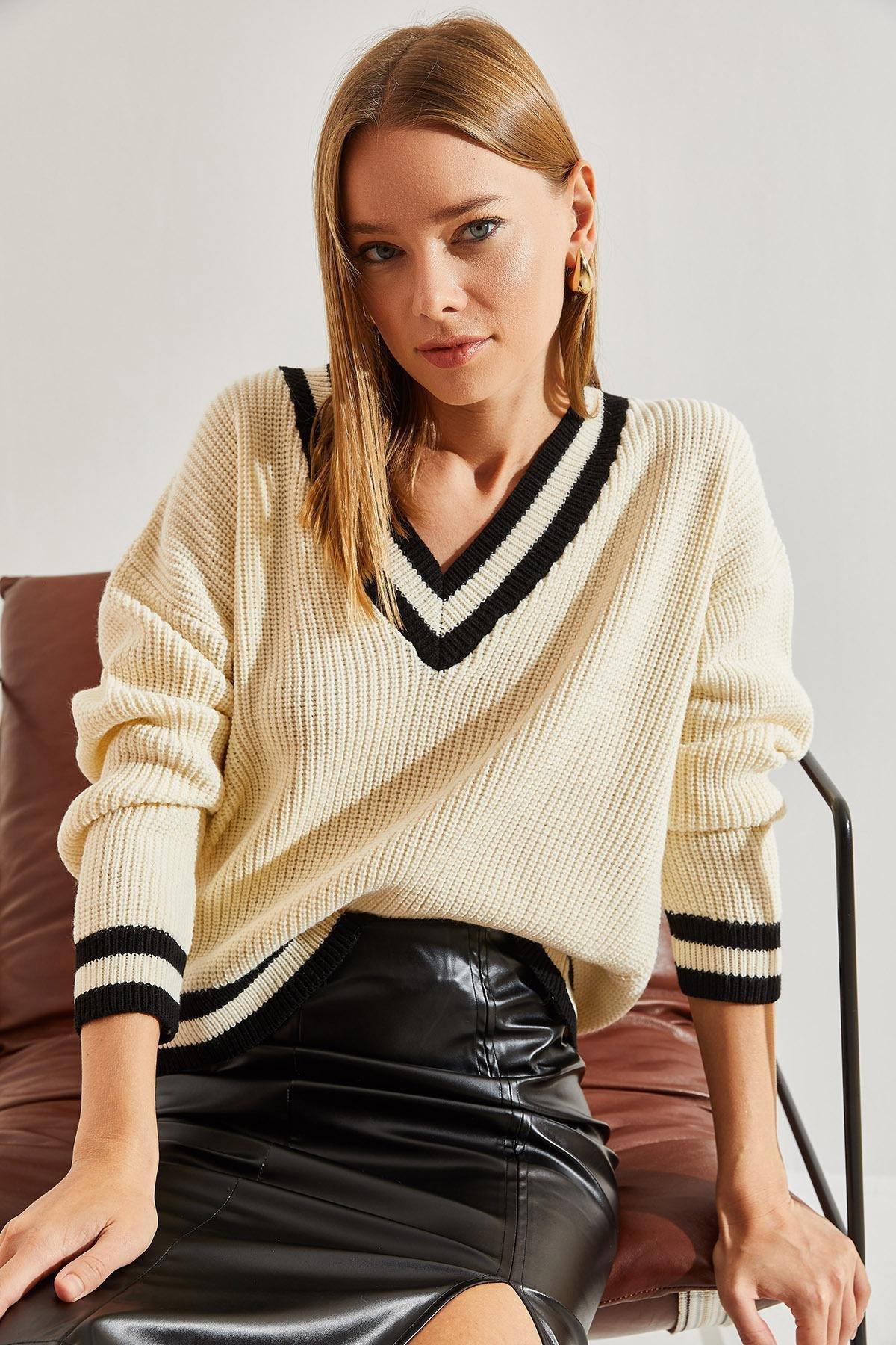 Multicolour V-Neck Sweater, Beige-Black, large image number 0