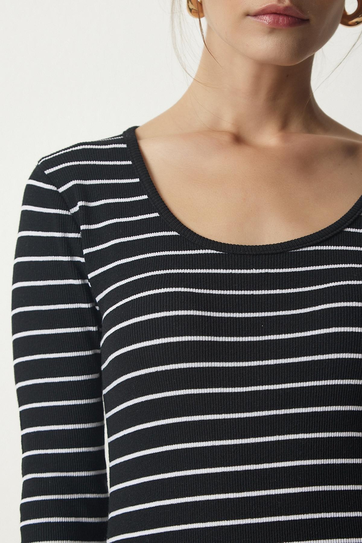Black Striped Slit Wrap Dress, BLACK, large image number 3