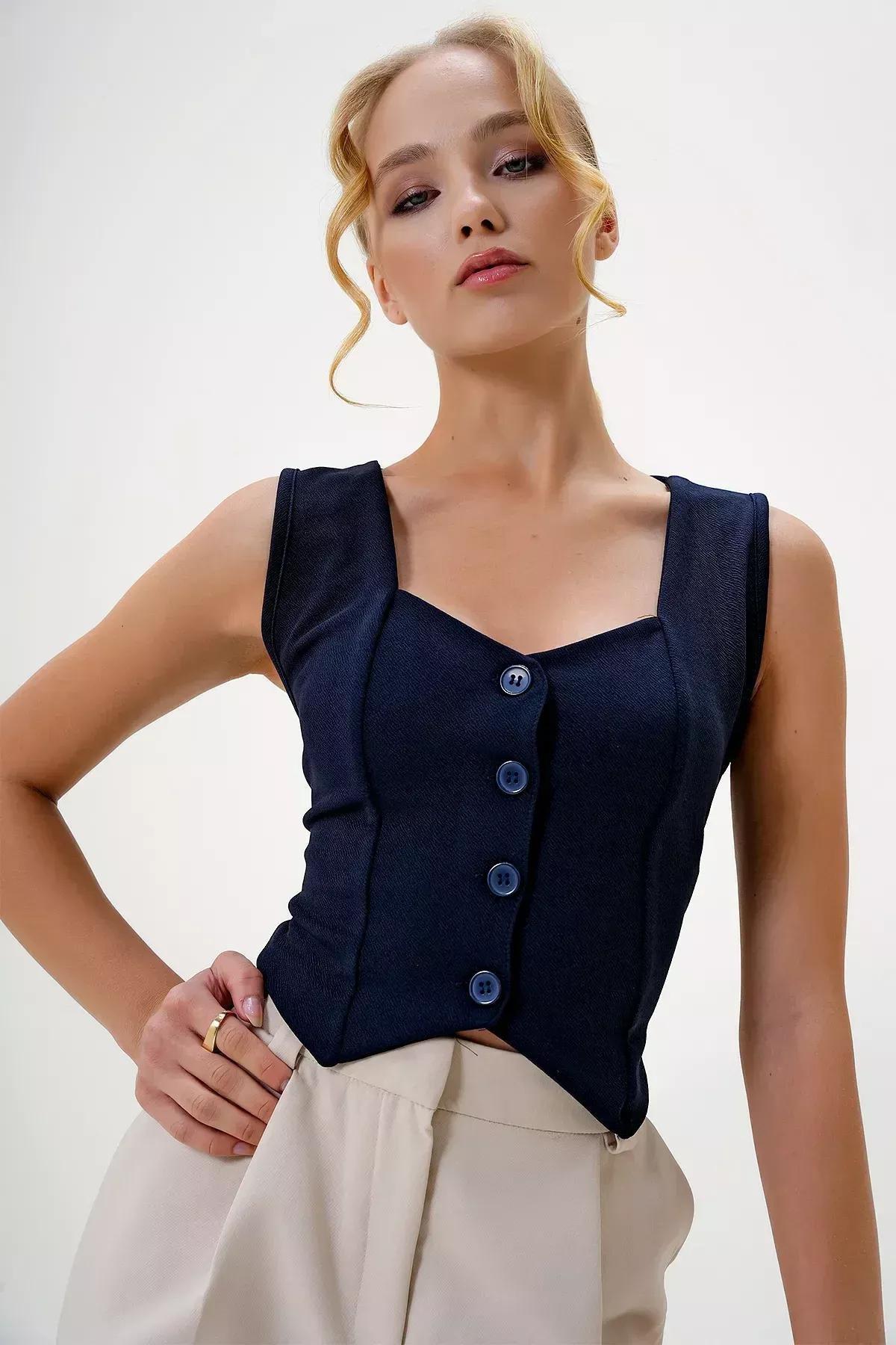Navy Buttoned Crop Vest, Navy blue, large image number 3