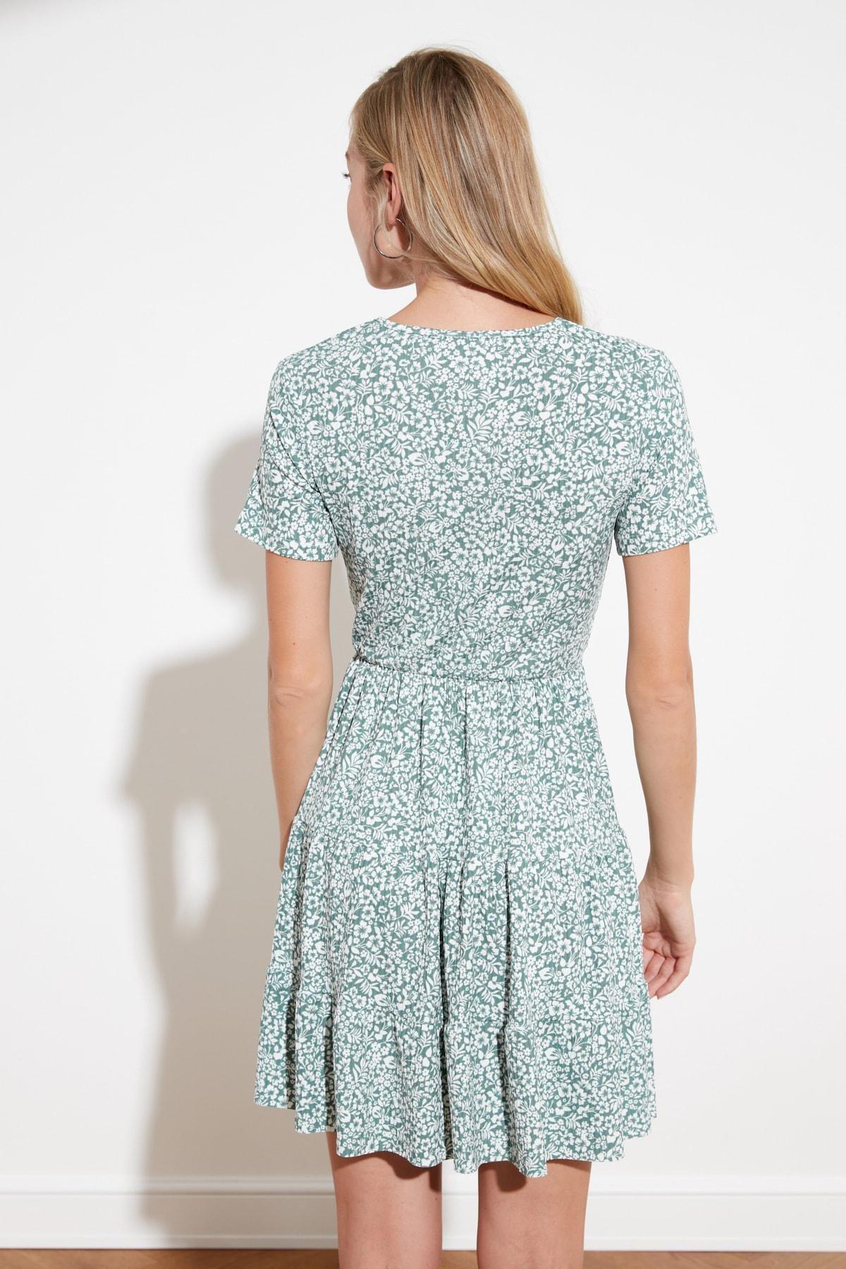 Green Cache-Coeur Floral Skater Dress, Green, large image number 3