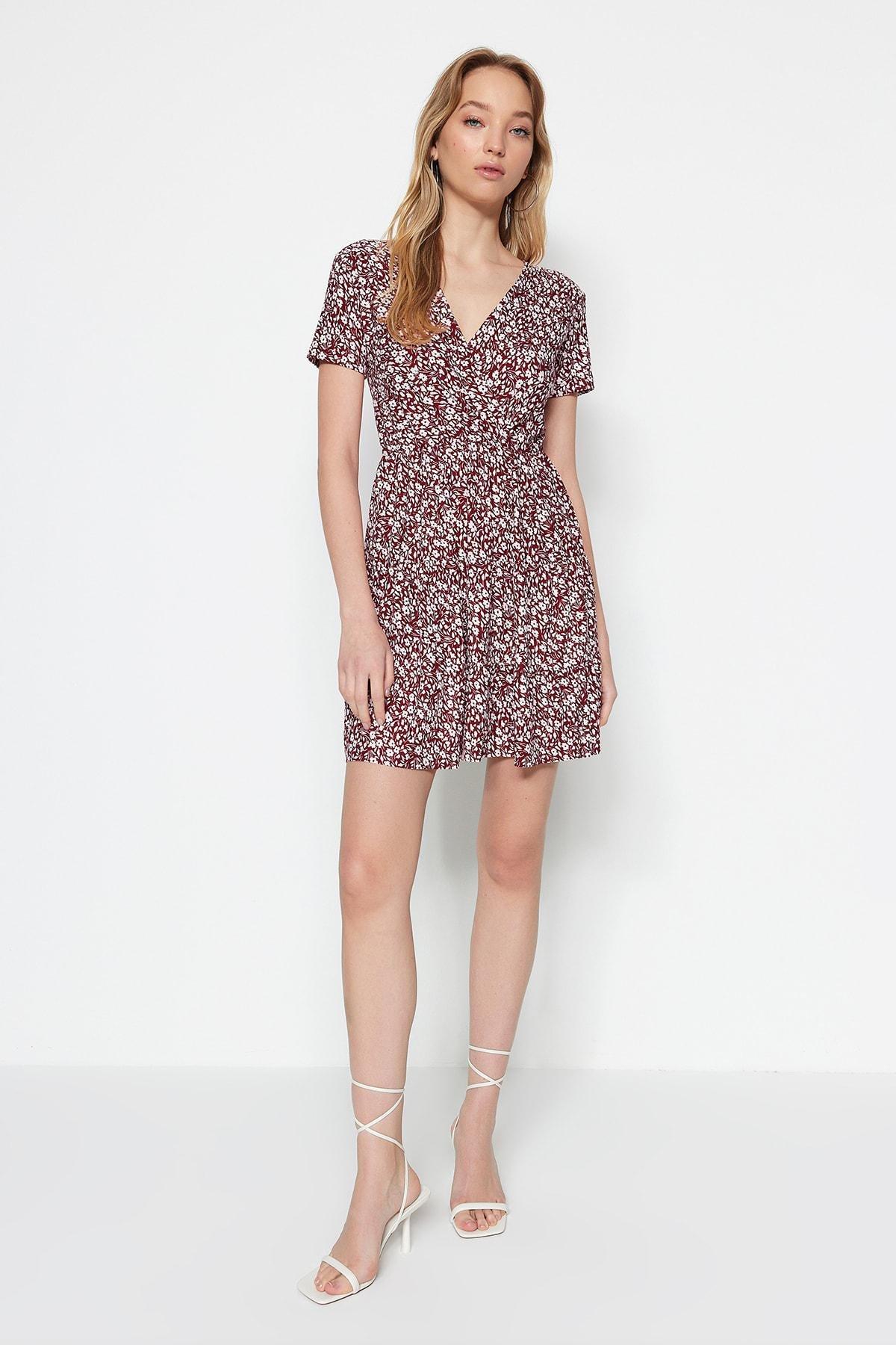 Burgundy Floral Cache-Coeur Skater Dress, , large image number 4