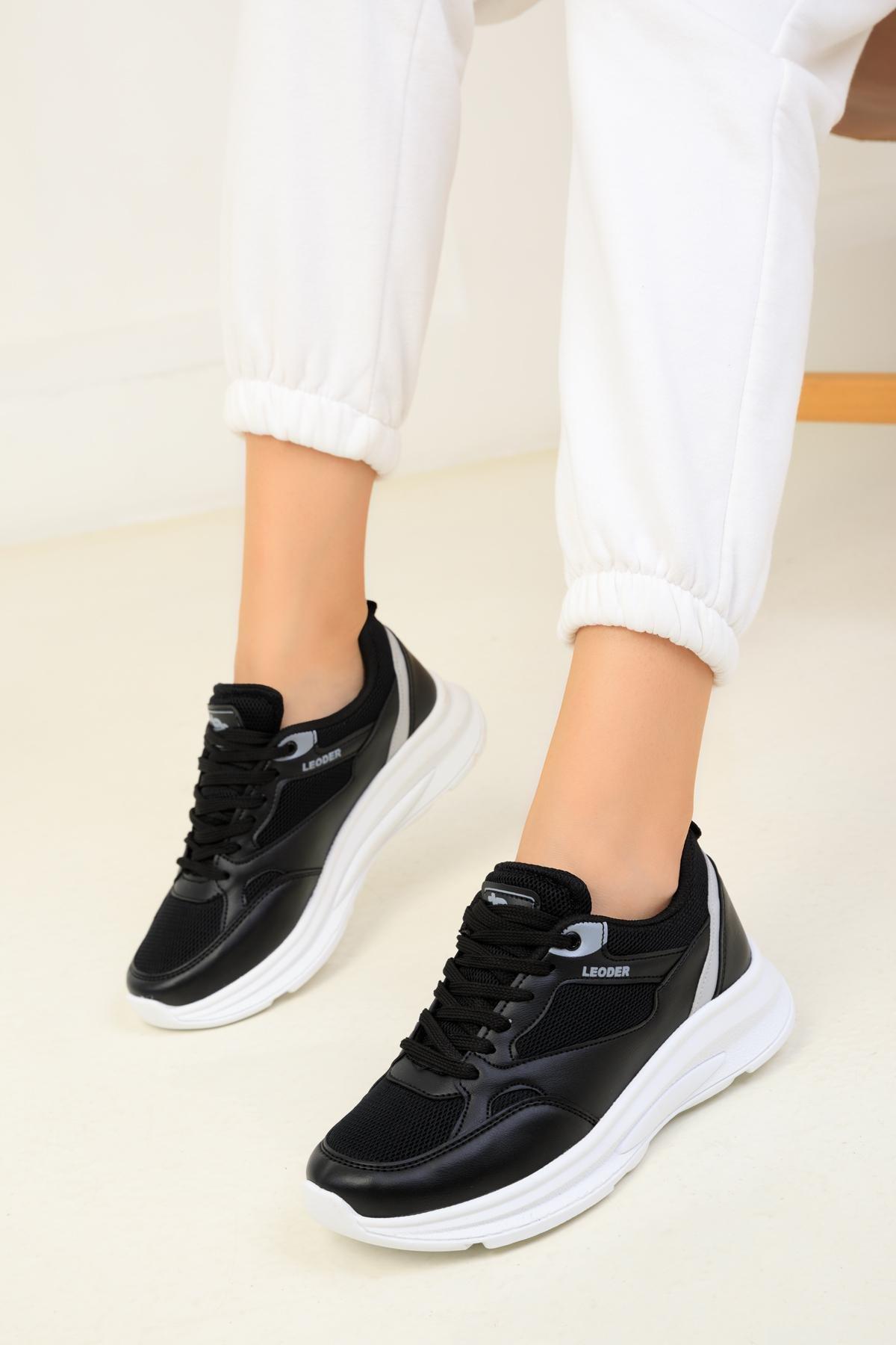 Black Laced Sneakers, , large image number 1