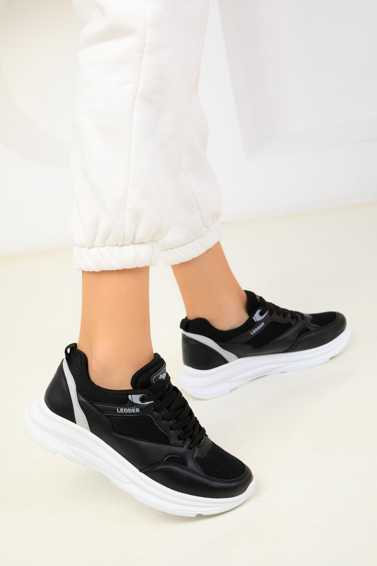 Black Laced Sneakers, , large image number 2