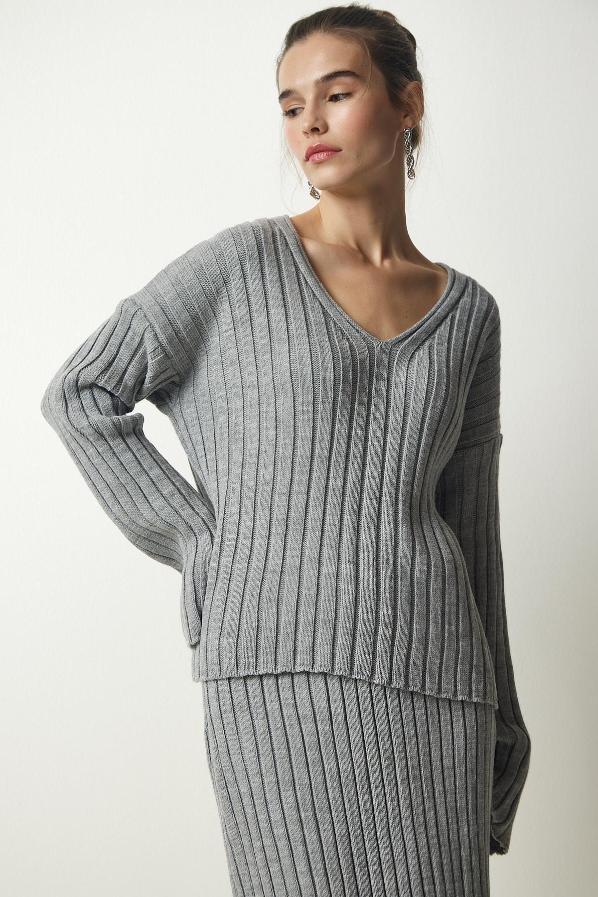Happiness Istanbul - Grey Ribbed Co-Ord Set