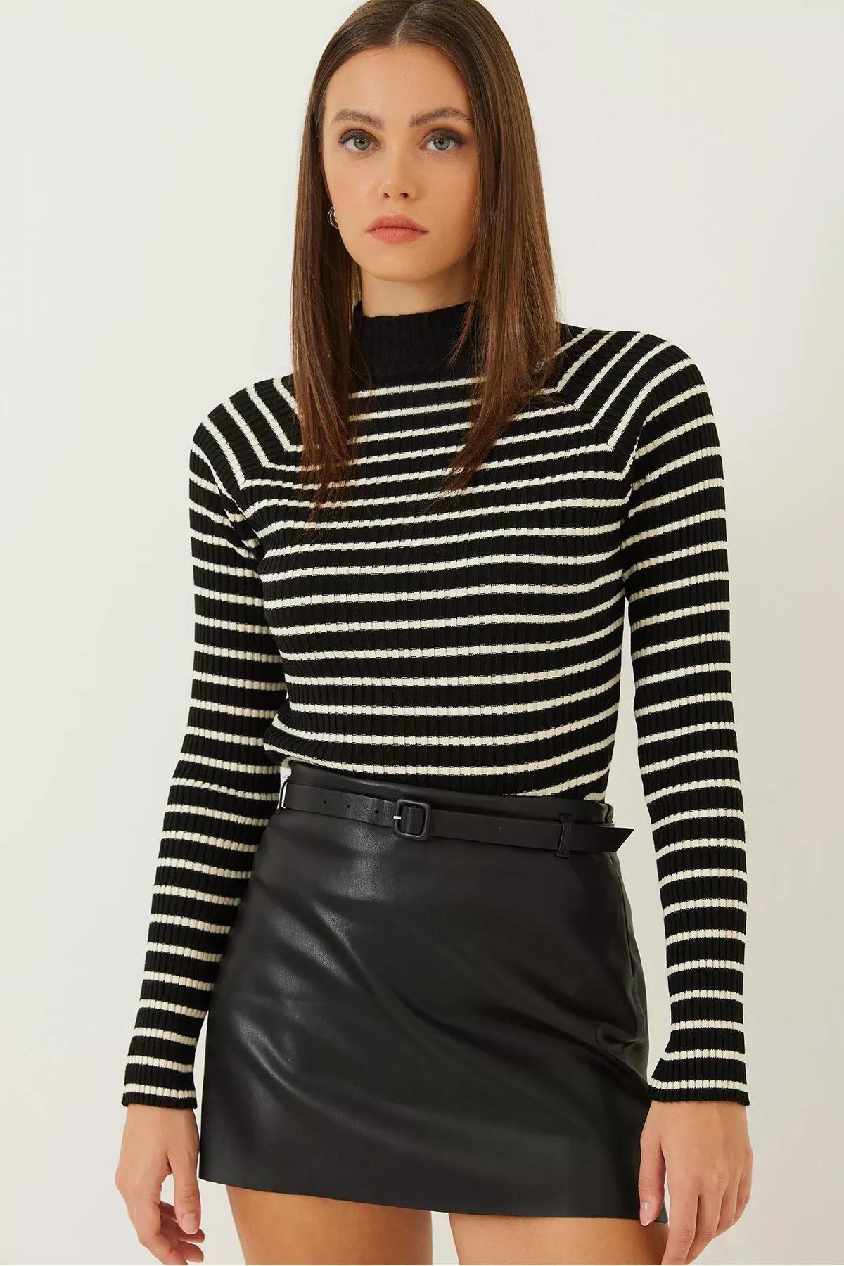 Womens Striped Turtleneck Sweater, single, Black-Cream, large image number 0