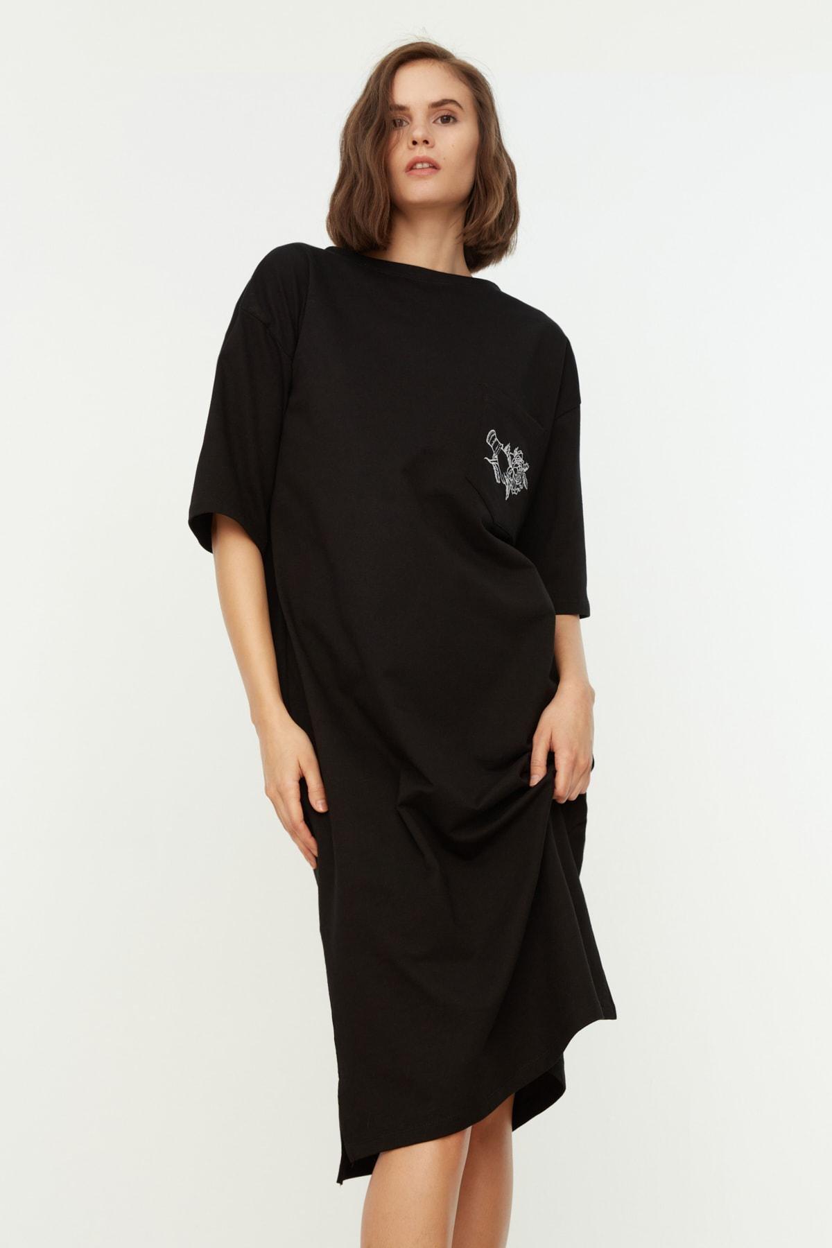 Black Floral Crew Neck Shift Dress, , large image number 0