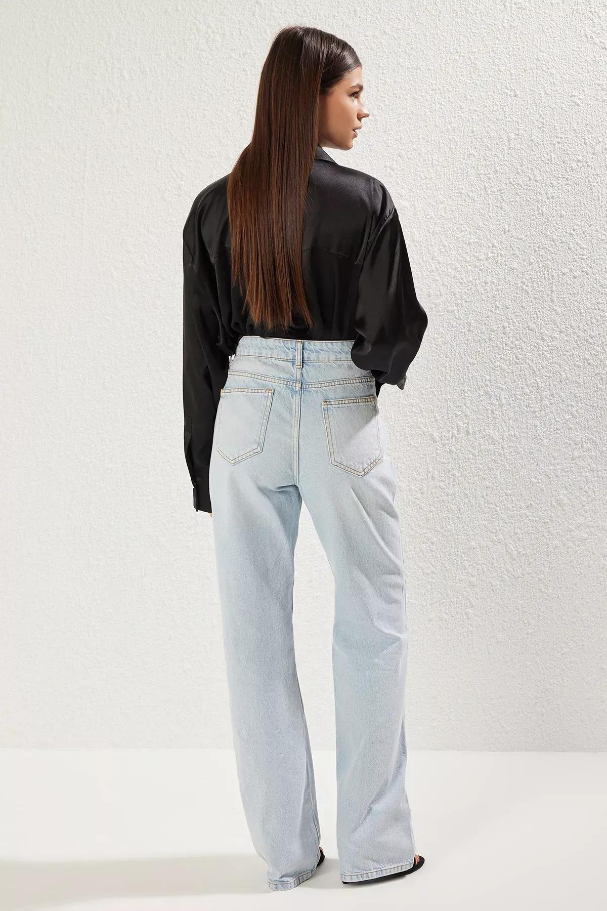 Light Blue Wide Leg Jeans, , large image number 4