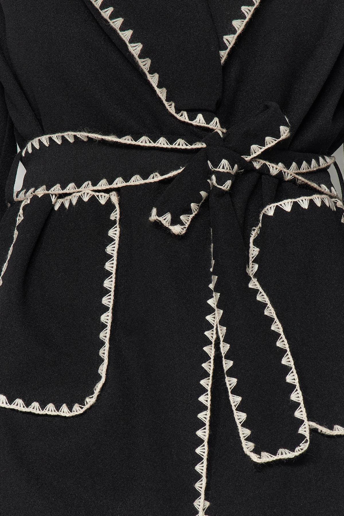 Black Embroidered Detailed Coat, BLACK, large image number 4