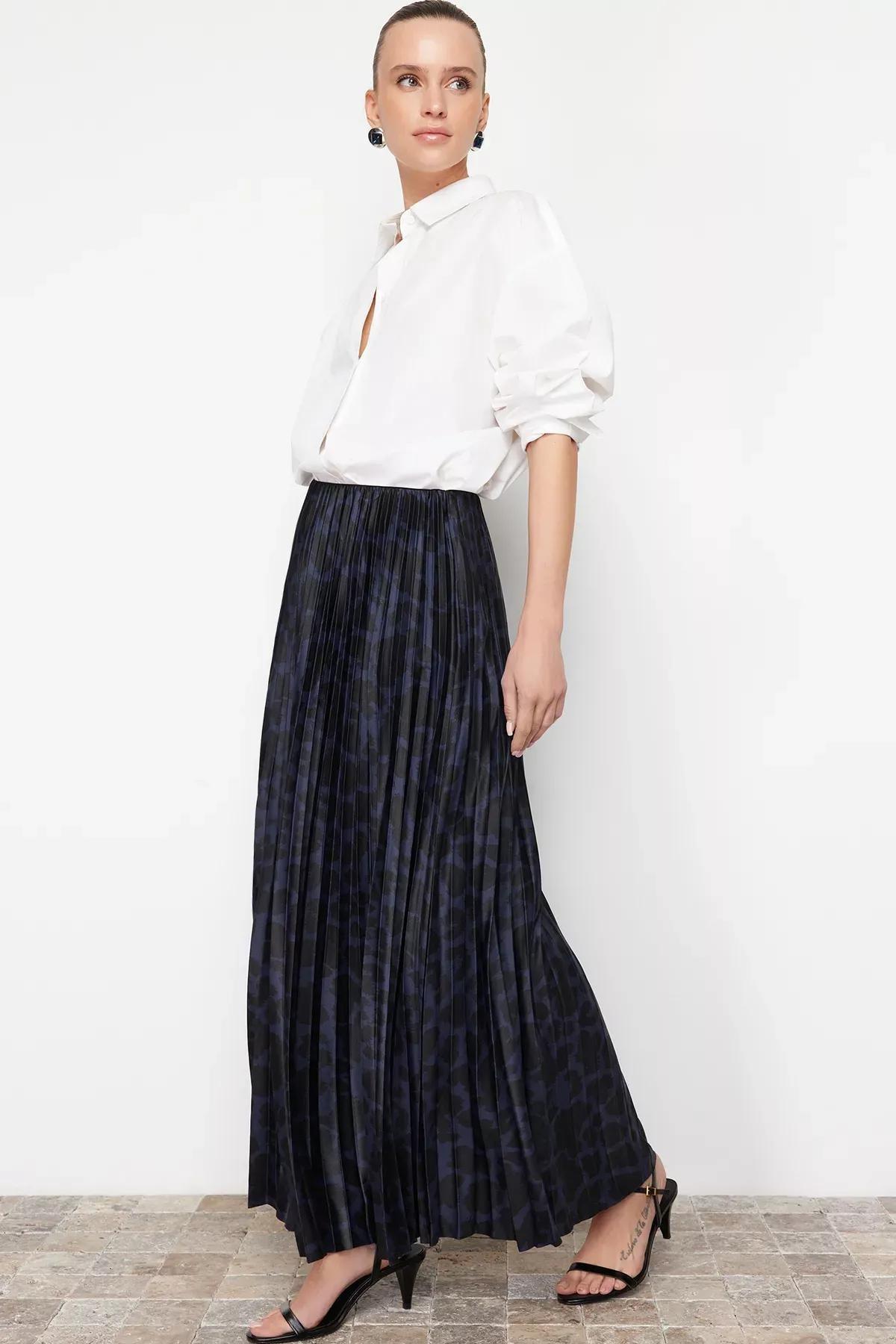 Navy Pleated Printed Skirt, C101_5656, large image number 1