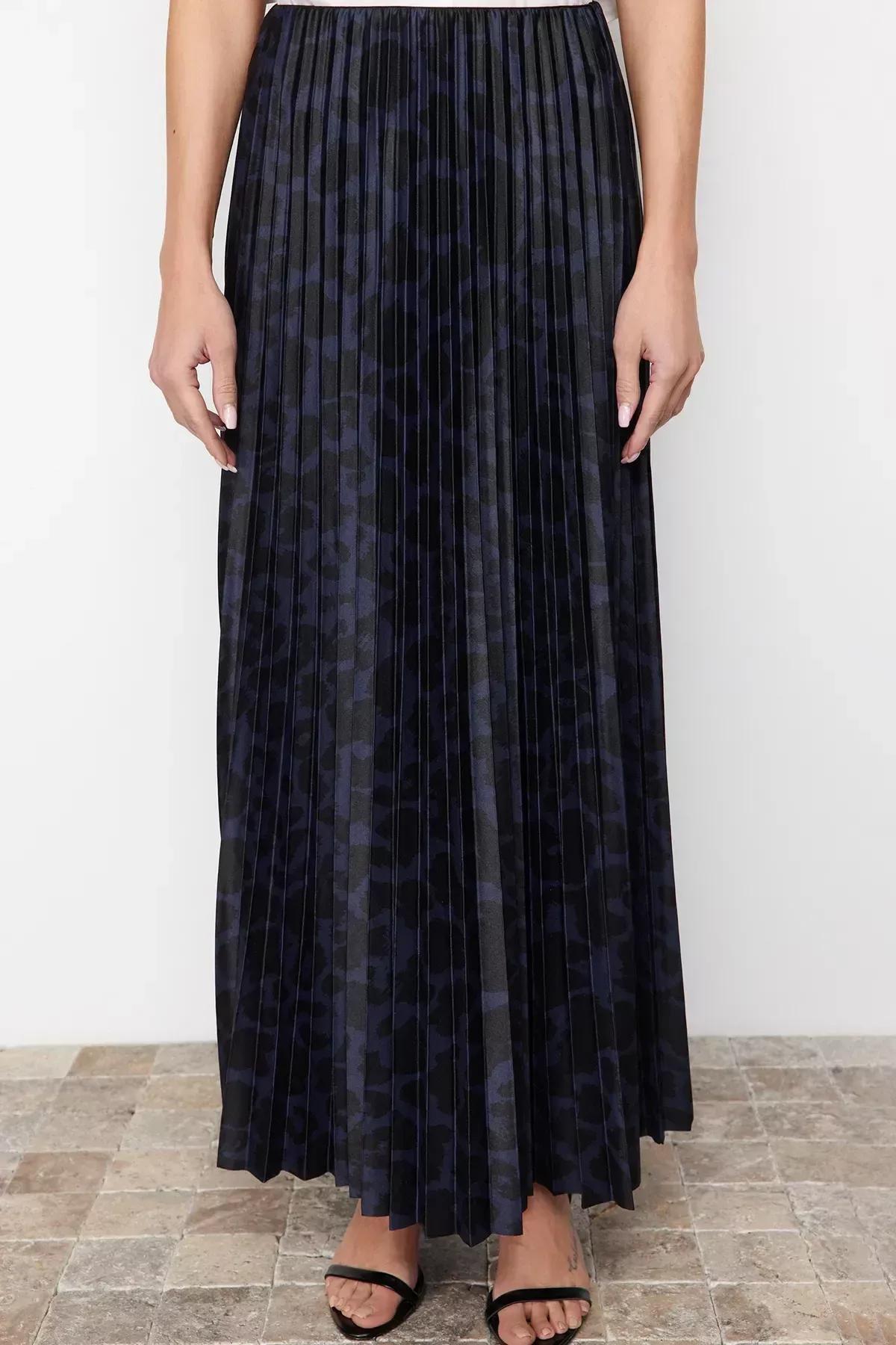 Navy Pleated Printed Skirt, C101_5656, large image number 3