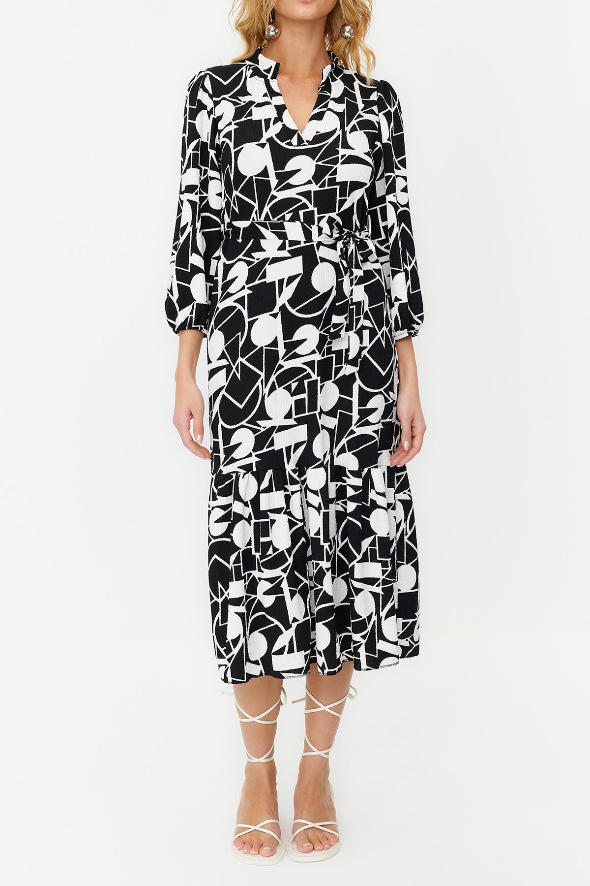 Black V-Neck Midi Length Knitted Dress, , large image number 4