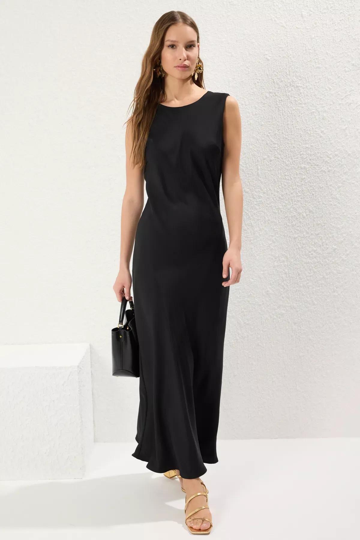 Black Plain Maxi Dress, , large image number 0