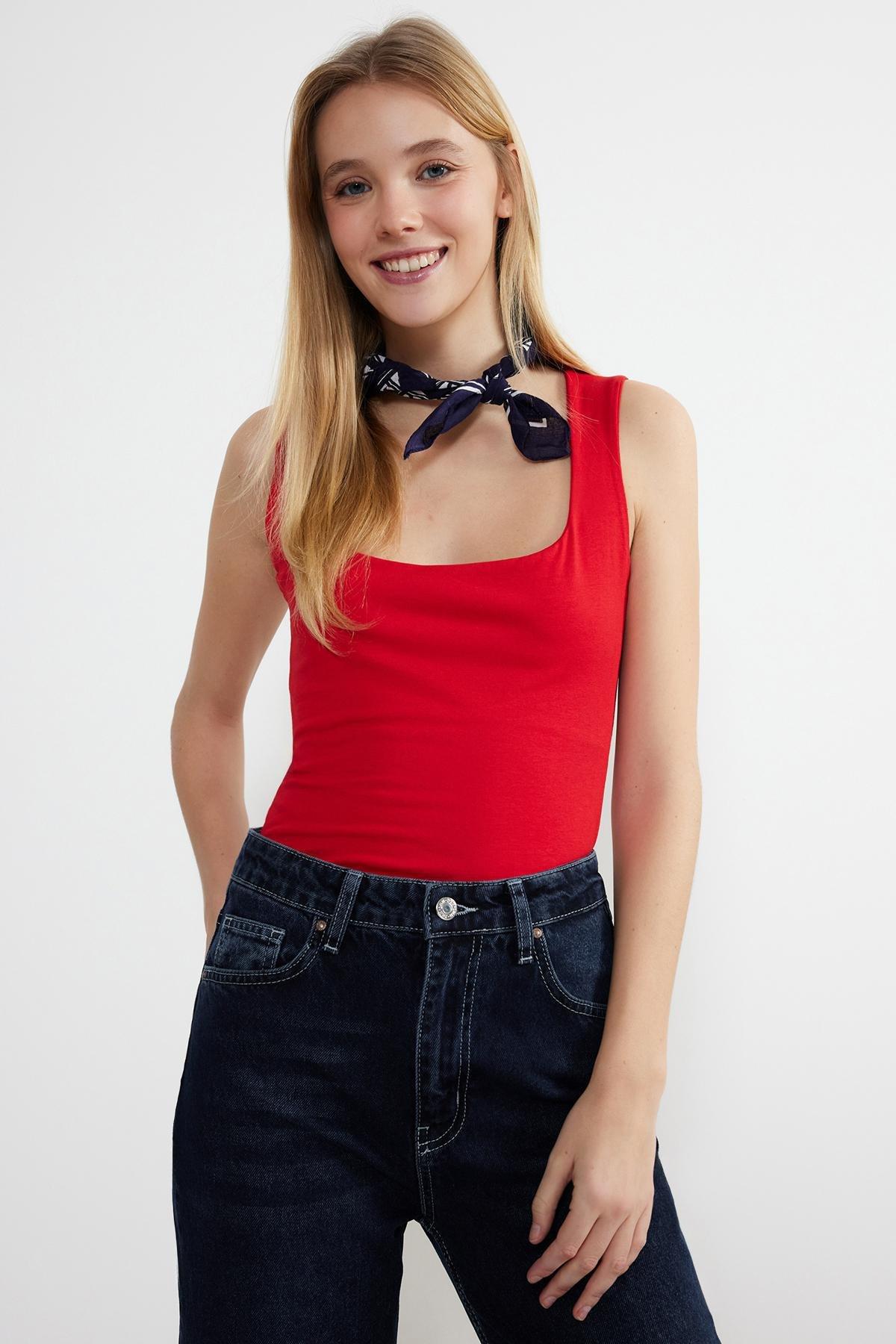Red Cotton Fitted Knitted Undershirt, , large image number 2