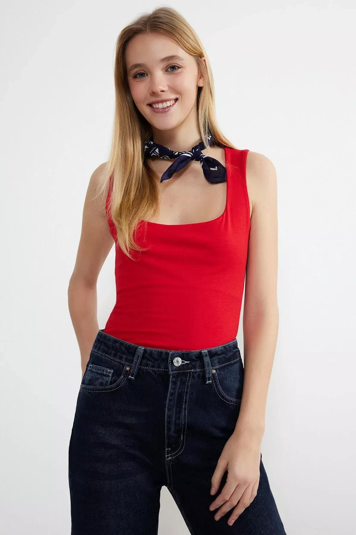 Red Cotton Fitted Knitted Undershirt, , large image number 2