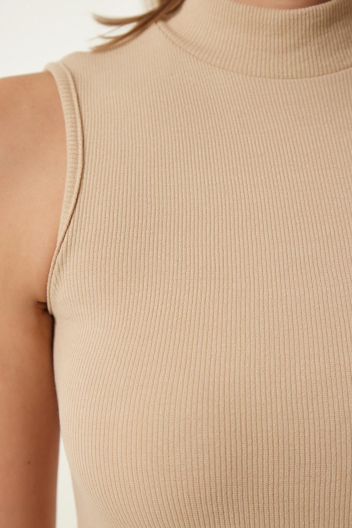 White Turtleneck Knitted Blouse, Cream, large image number 4