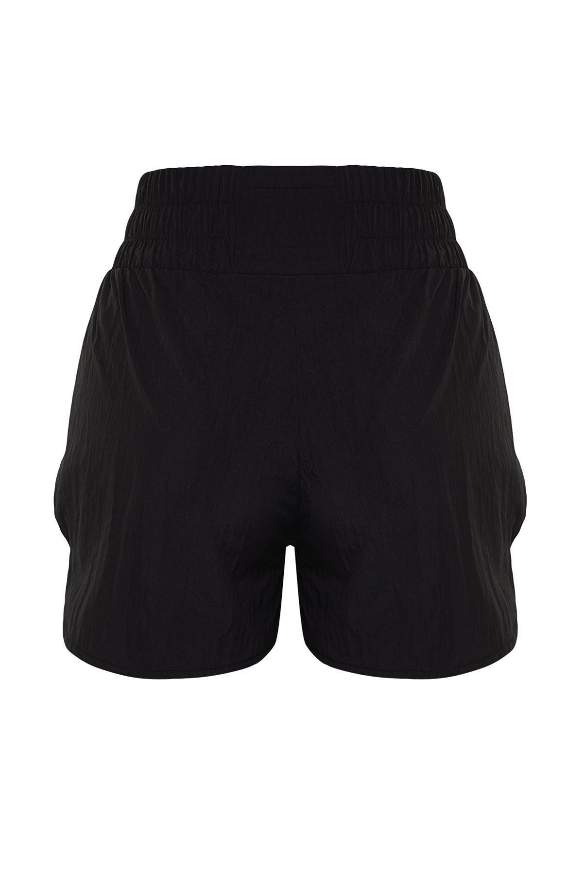 Trendyol - Black Pocket Detailed Shorts