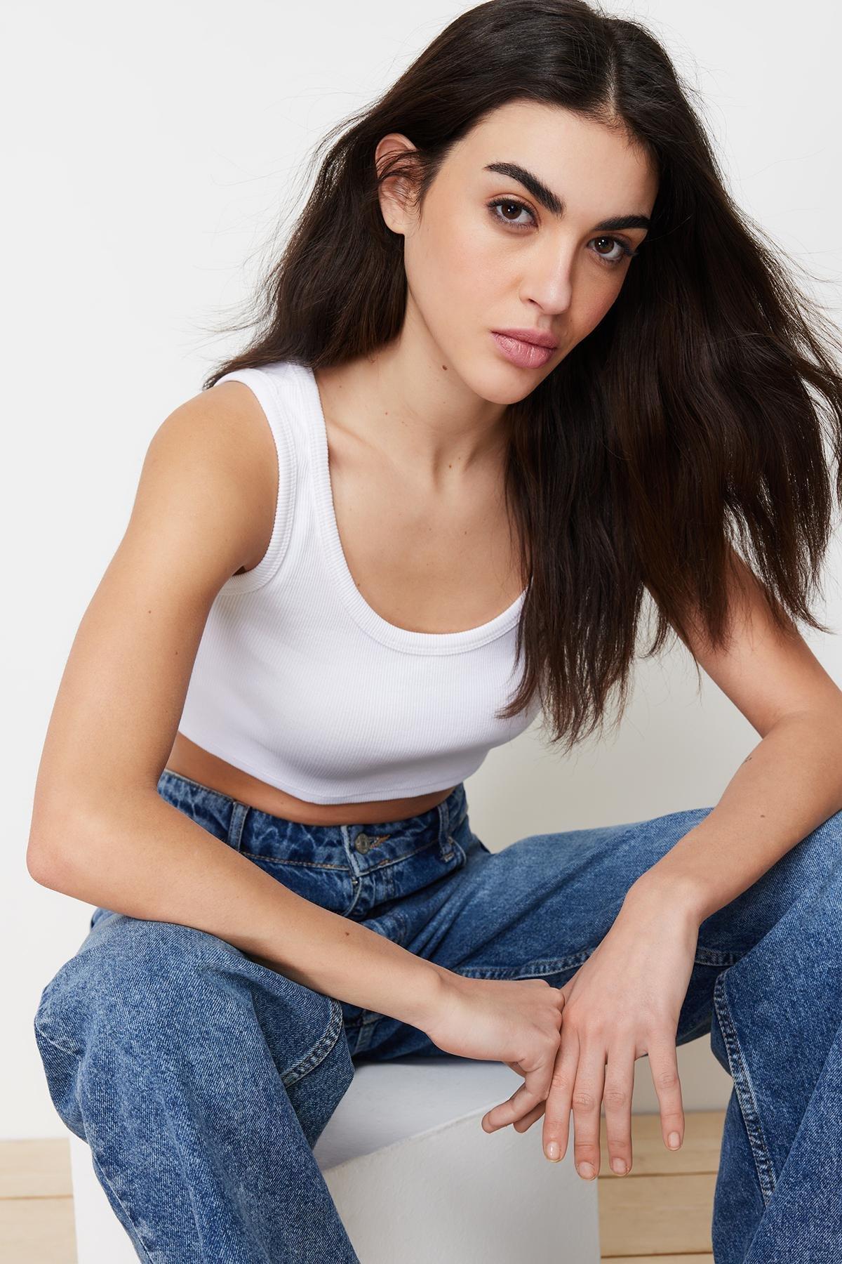 White Strap Crop Ribbed Knitted Undershirt, , large image number 2