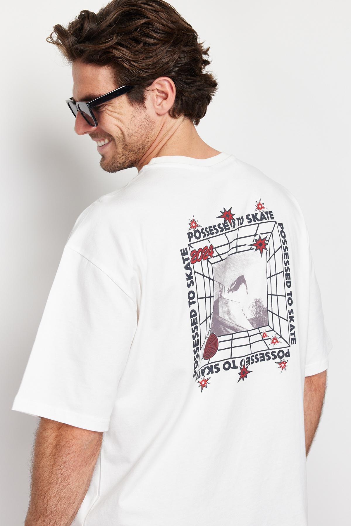 Ecru Oversize Skateboard Printed T-Shirt, Ecru, large image number 1