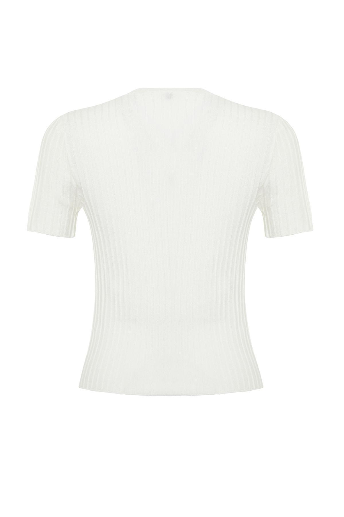 Trendyol - Cream Double Breasted Knitwear T-Shirt