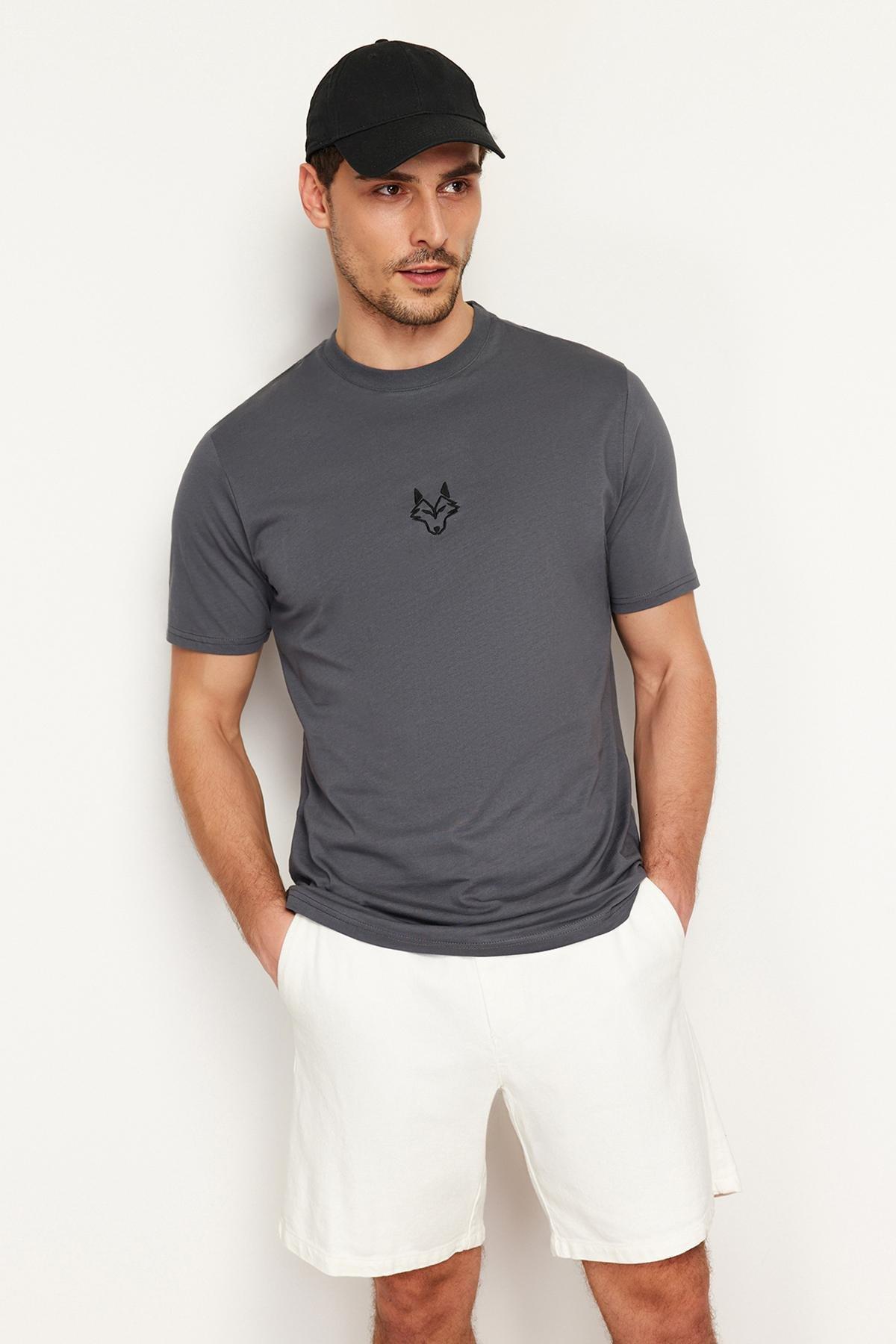 Trendyol - Grey Short Sleeve Embroidered T-Shirt