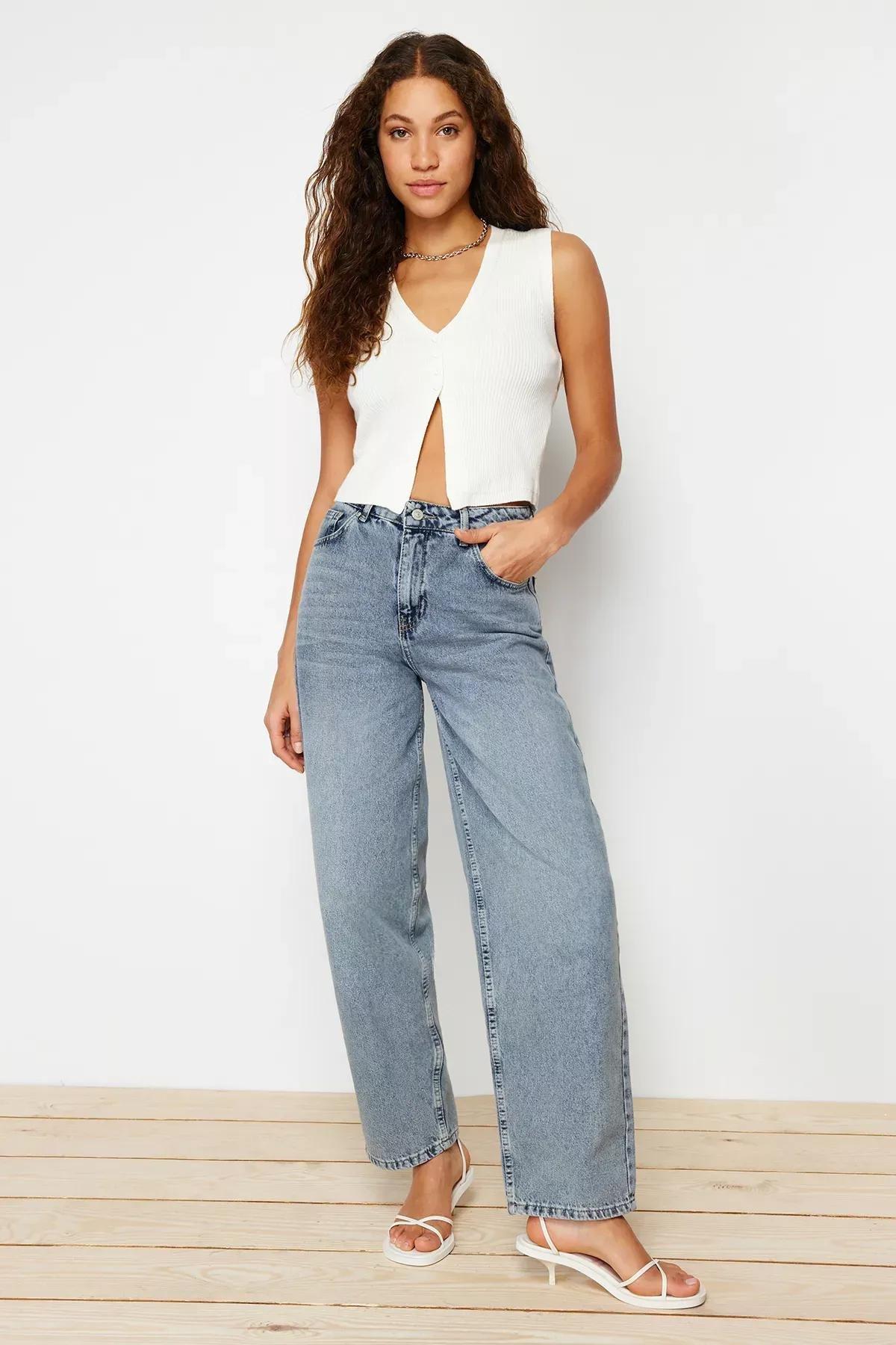 Ecru Limited Edition Crop Top Knitwear Blouse, Ecru, large image number 1