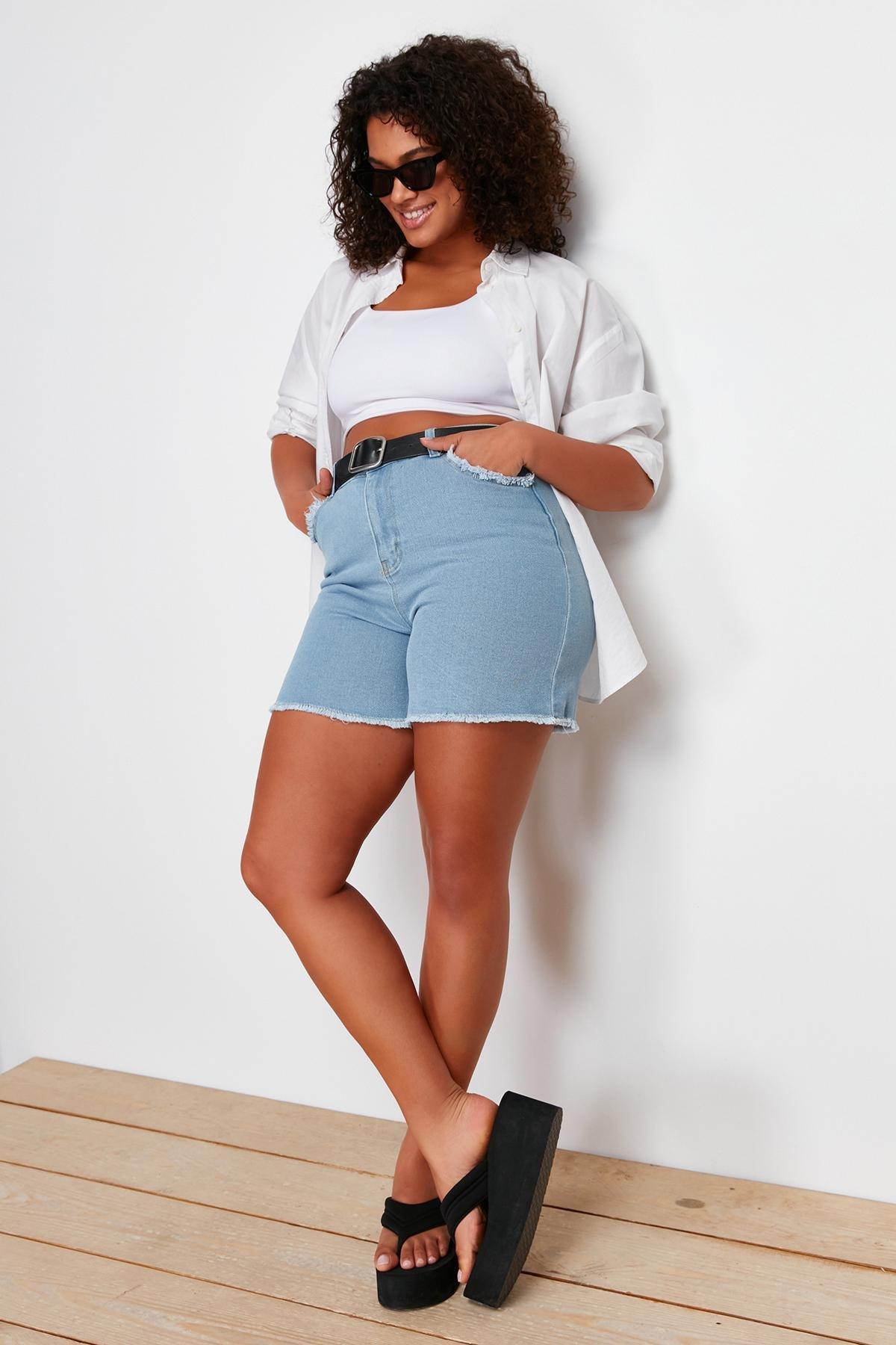Blue Detailed Mini Denim Shorts, , large image number 3